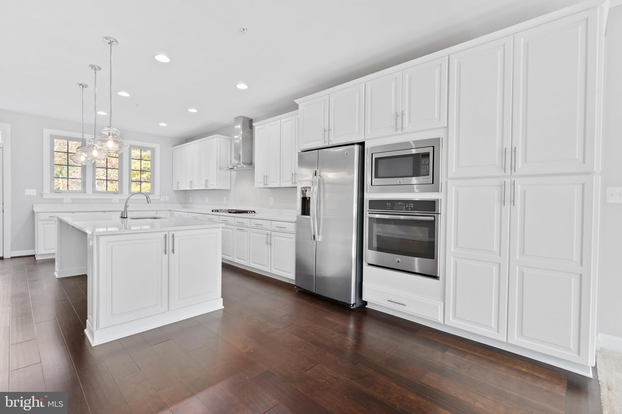 PARKSIDE - Residential Lease