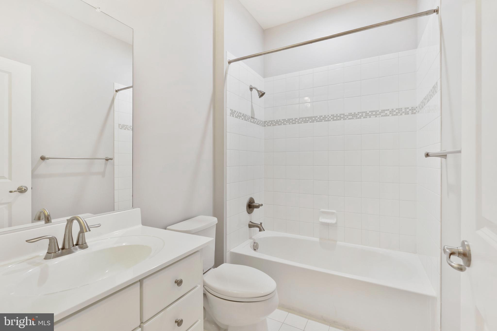 PARKSIDE - Residential Lease