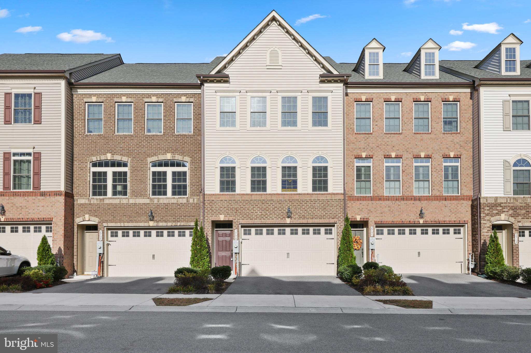 PARKSIDE - Residential Lease