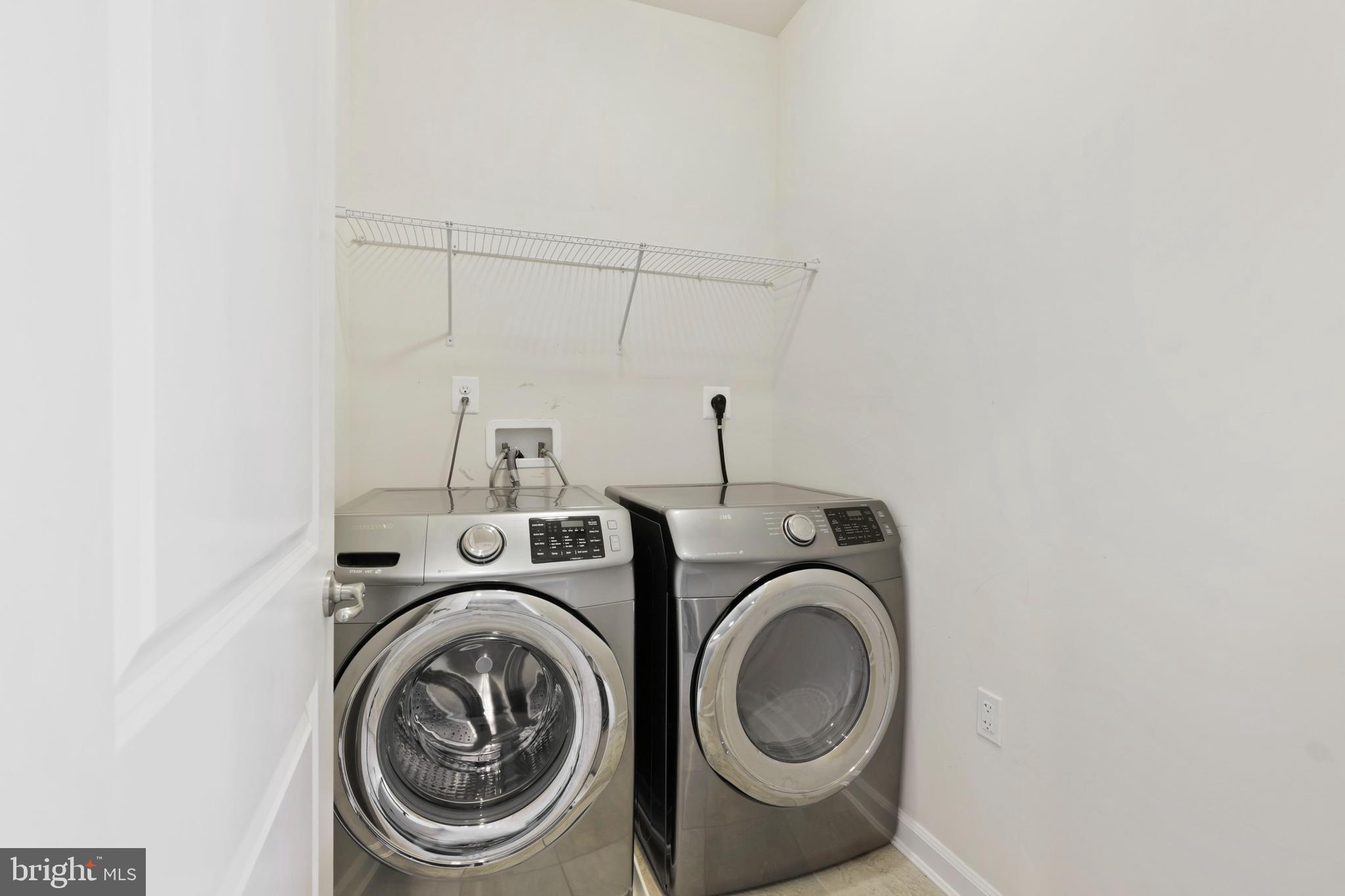 PARKSIDE - Residential Lease