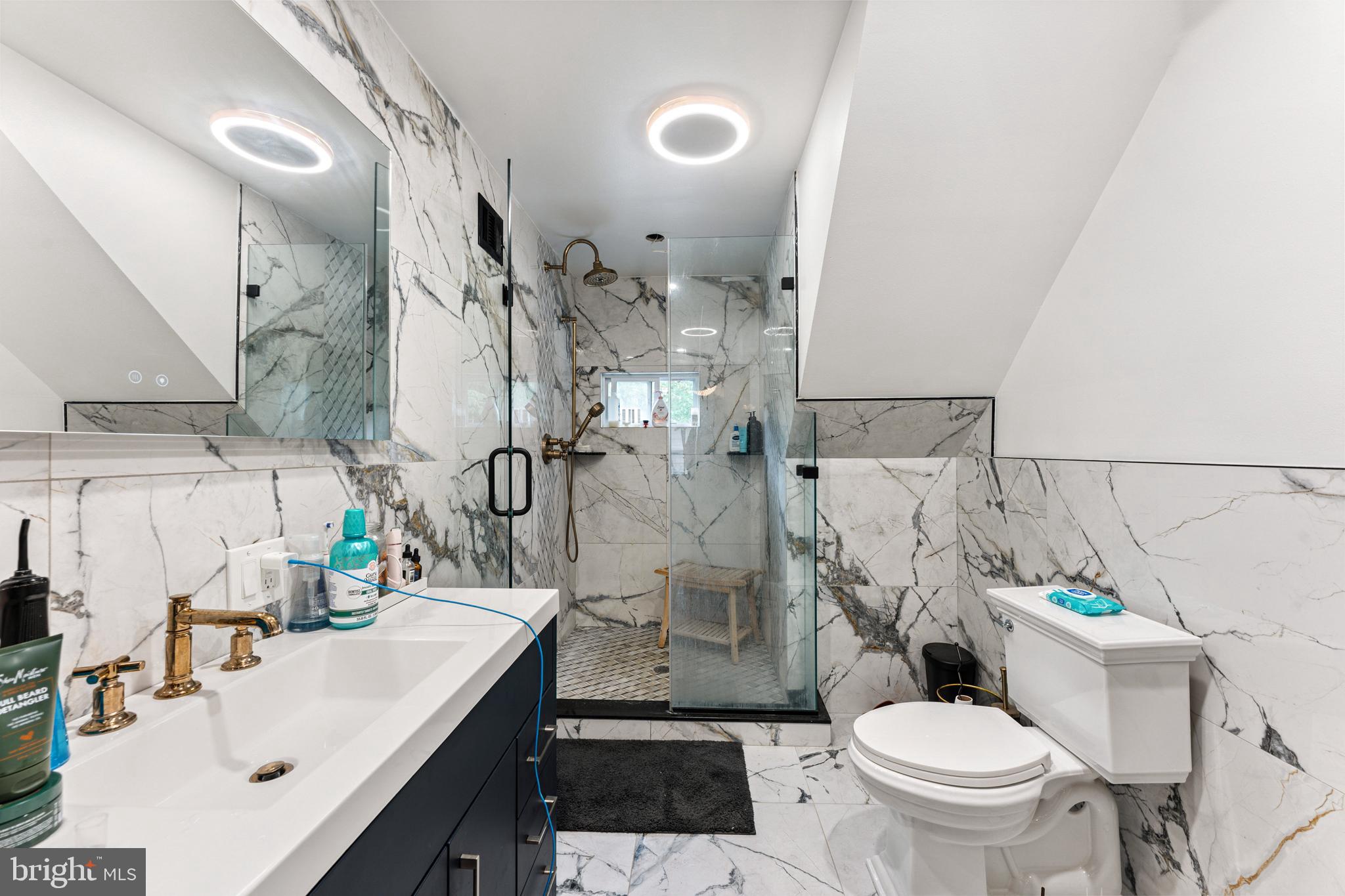 JENKINTOWN - Residential