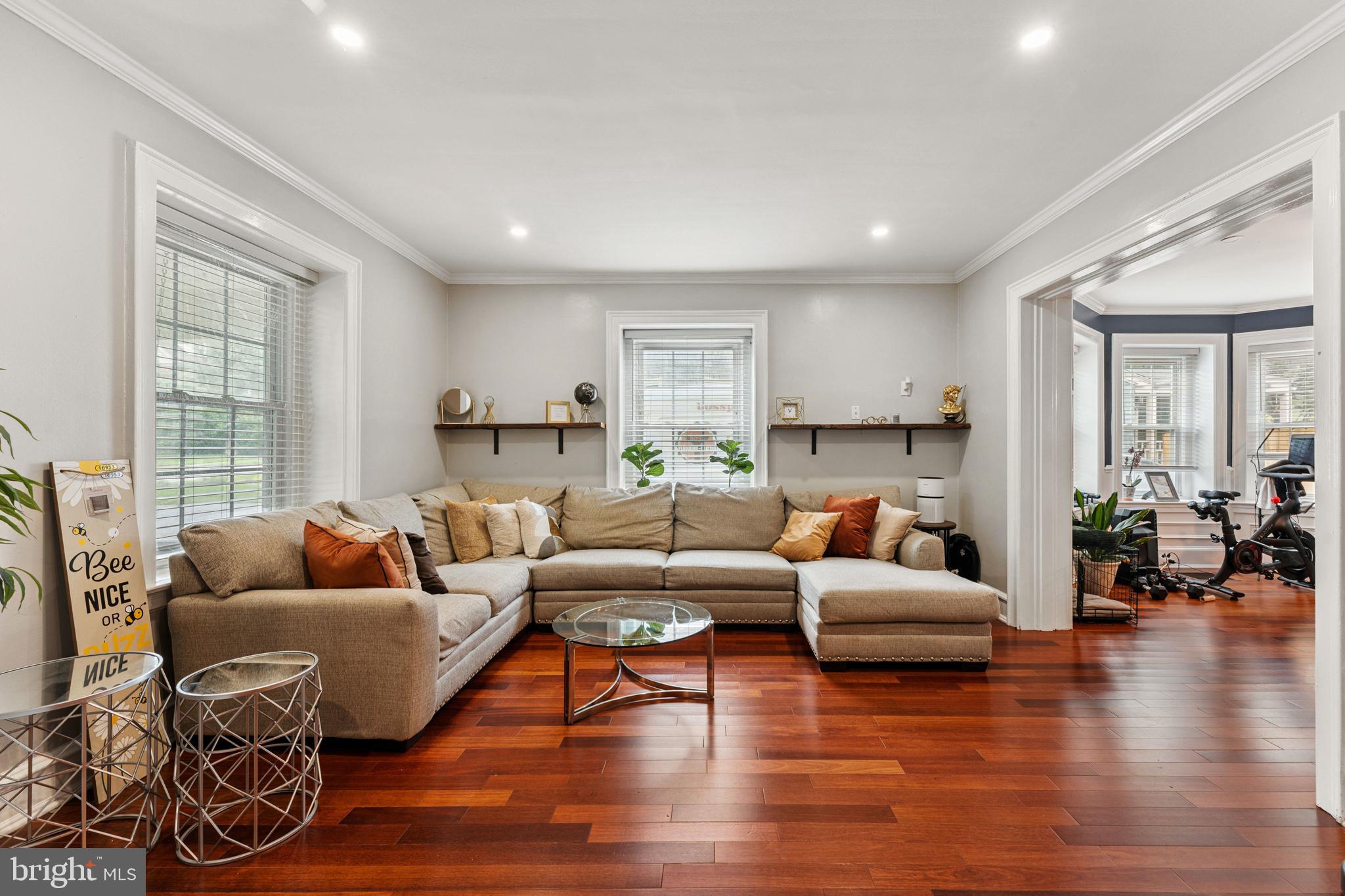 JENKINTOWN - Residential