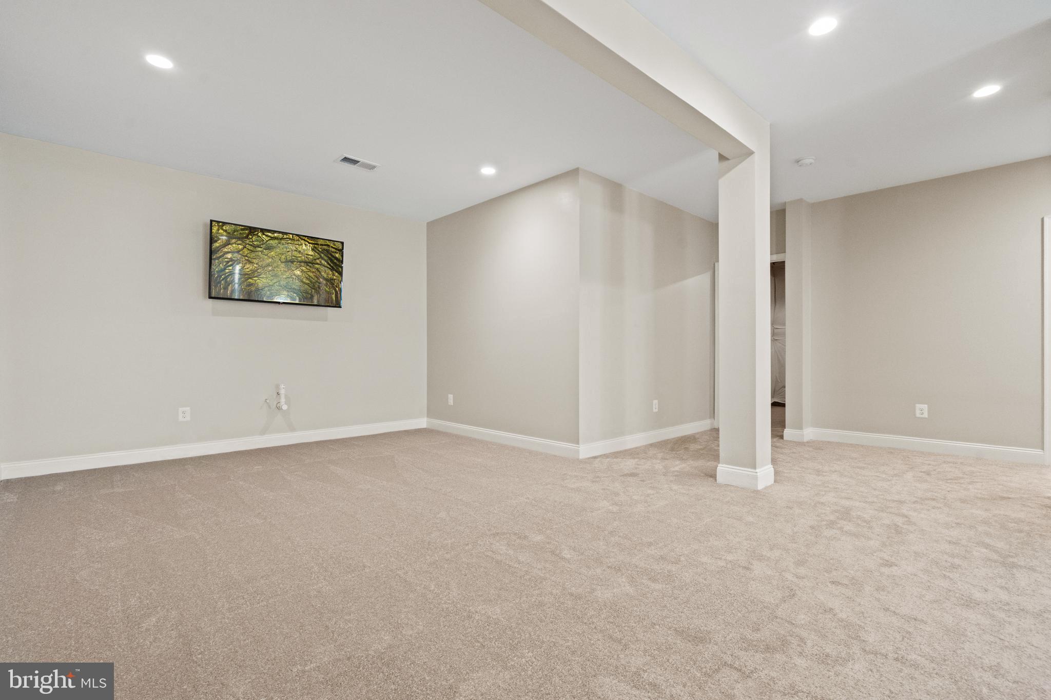 DOMINION VALLEY COUNTRY CLUB - Residential