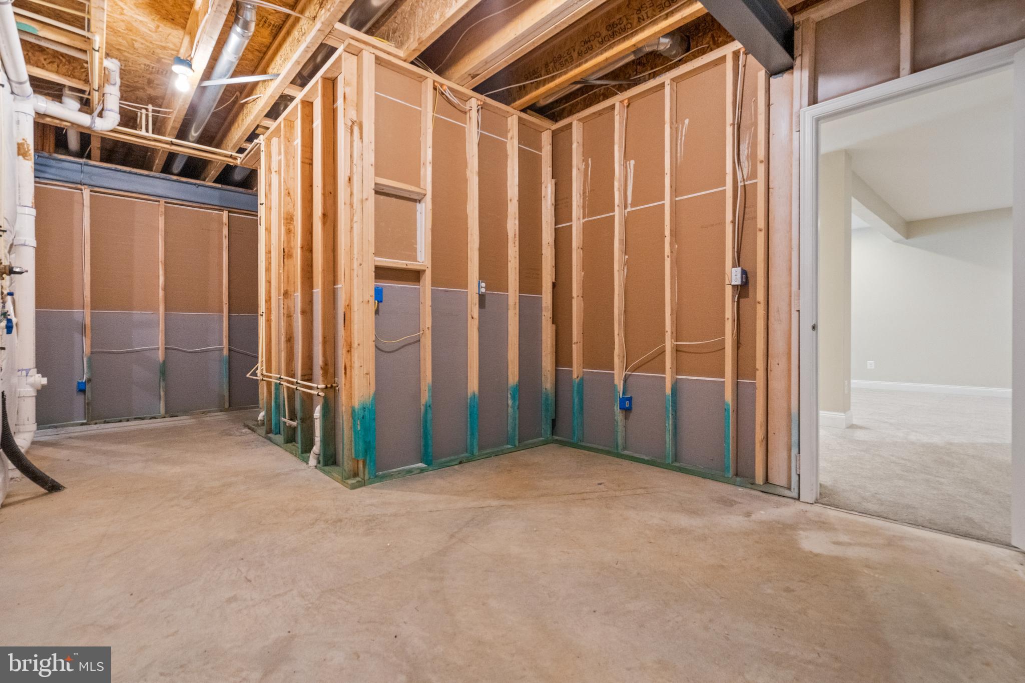 DOMINION VALLEY COUNTRY CLUB - Residential