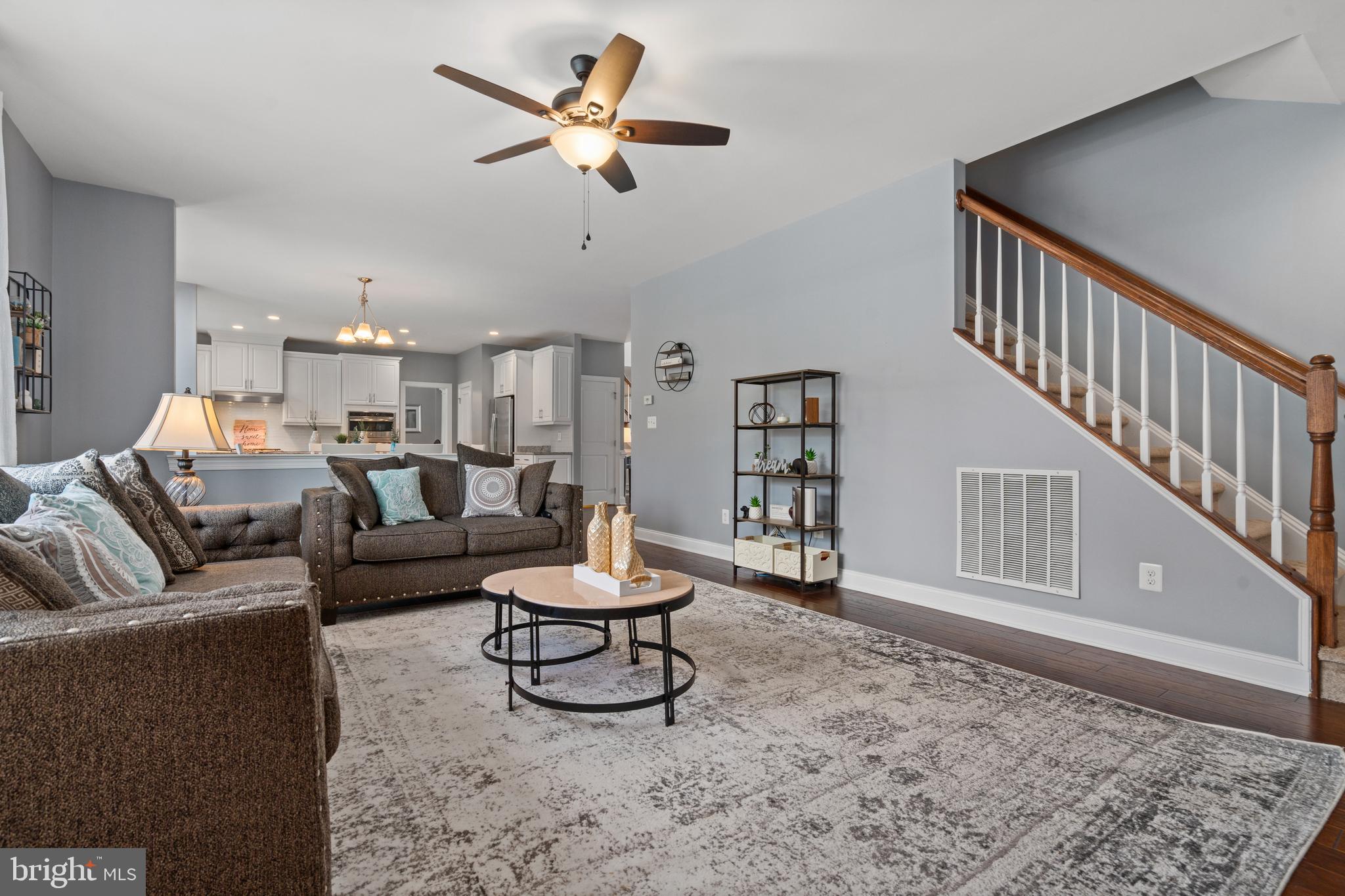 DOMINION VALLEY COUNTRY CLUB - Residential