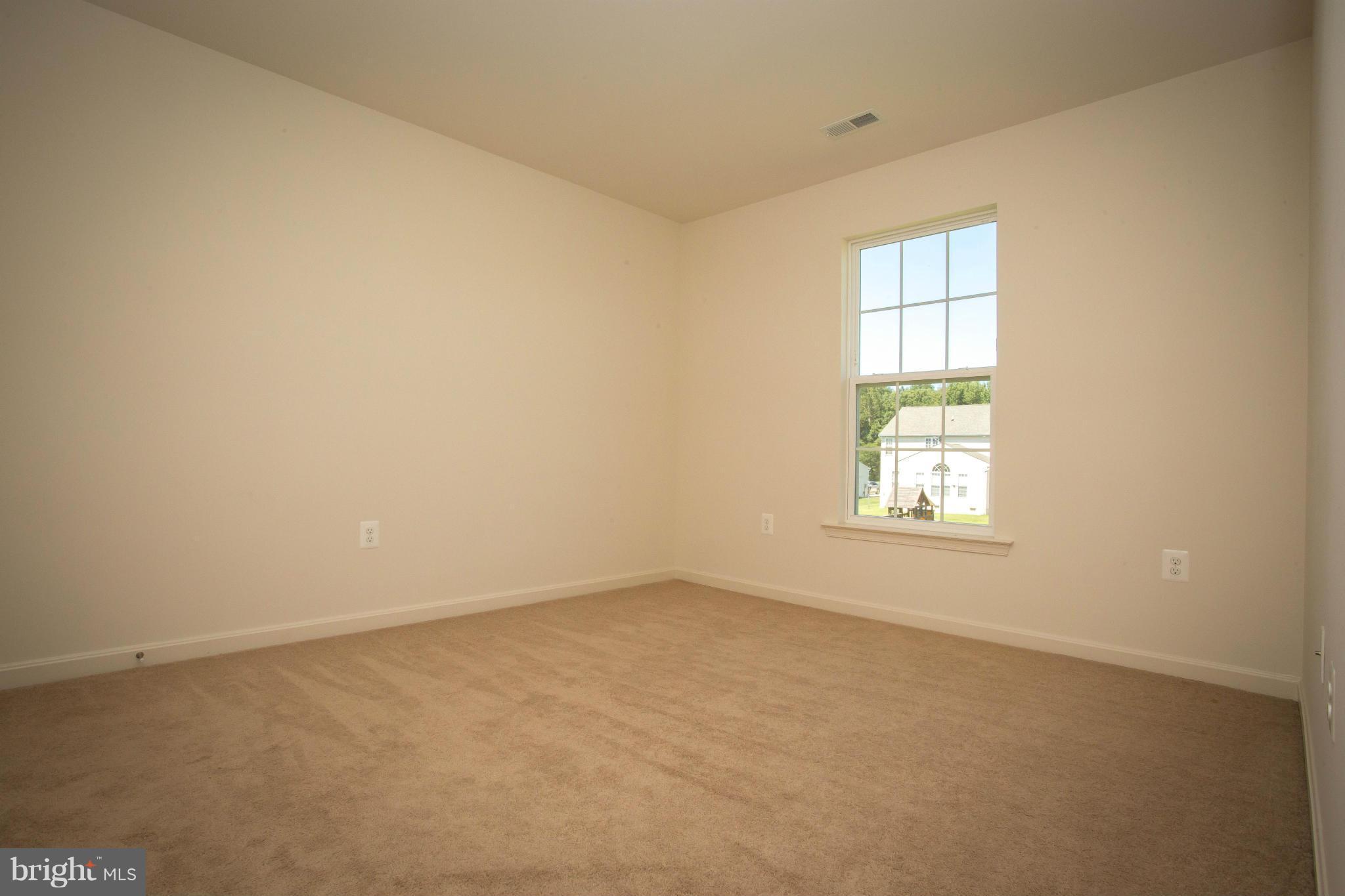 WILLOW HILL - Residential Lease