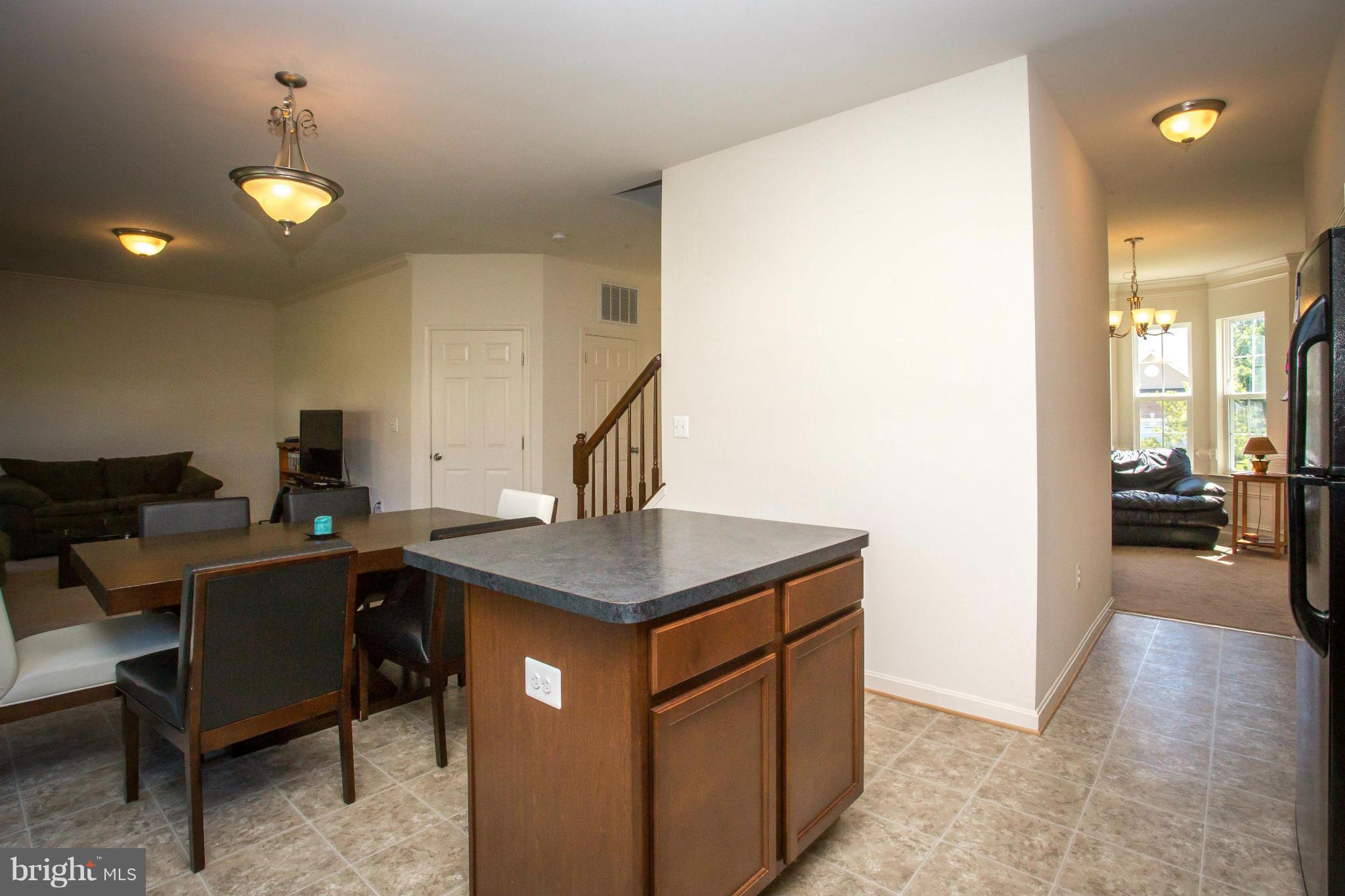 WILLOW HILL - Residential Lease