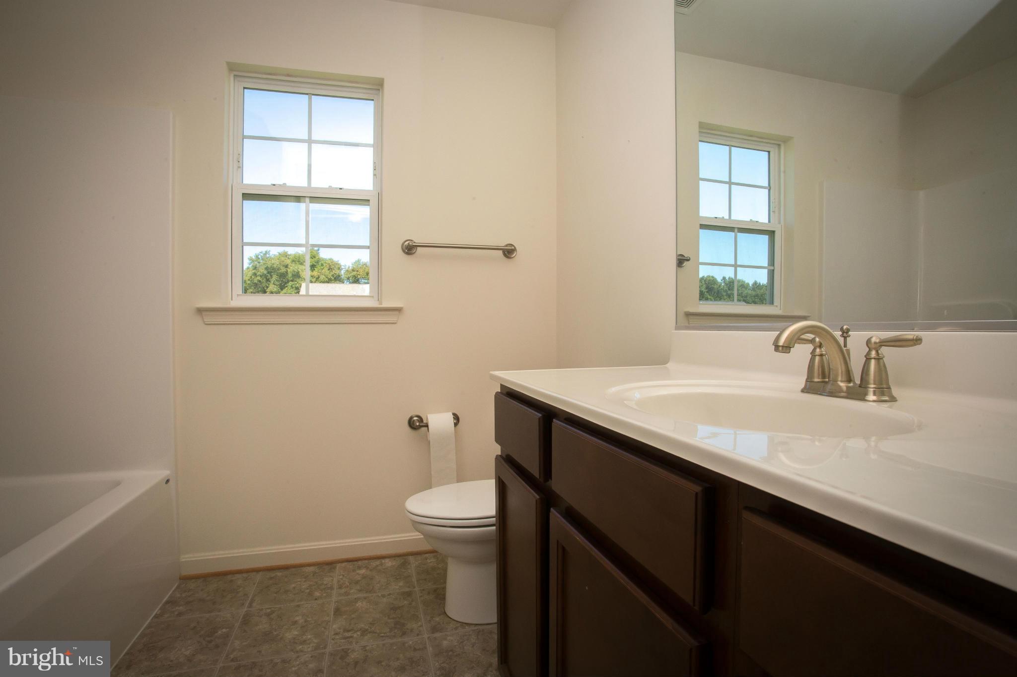 WILLOW HILL - Residential Lease