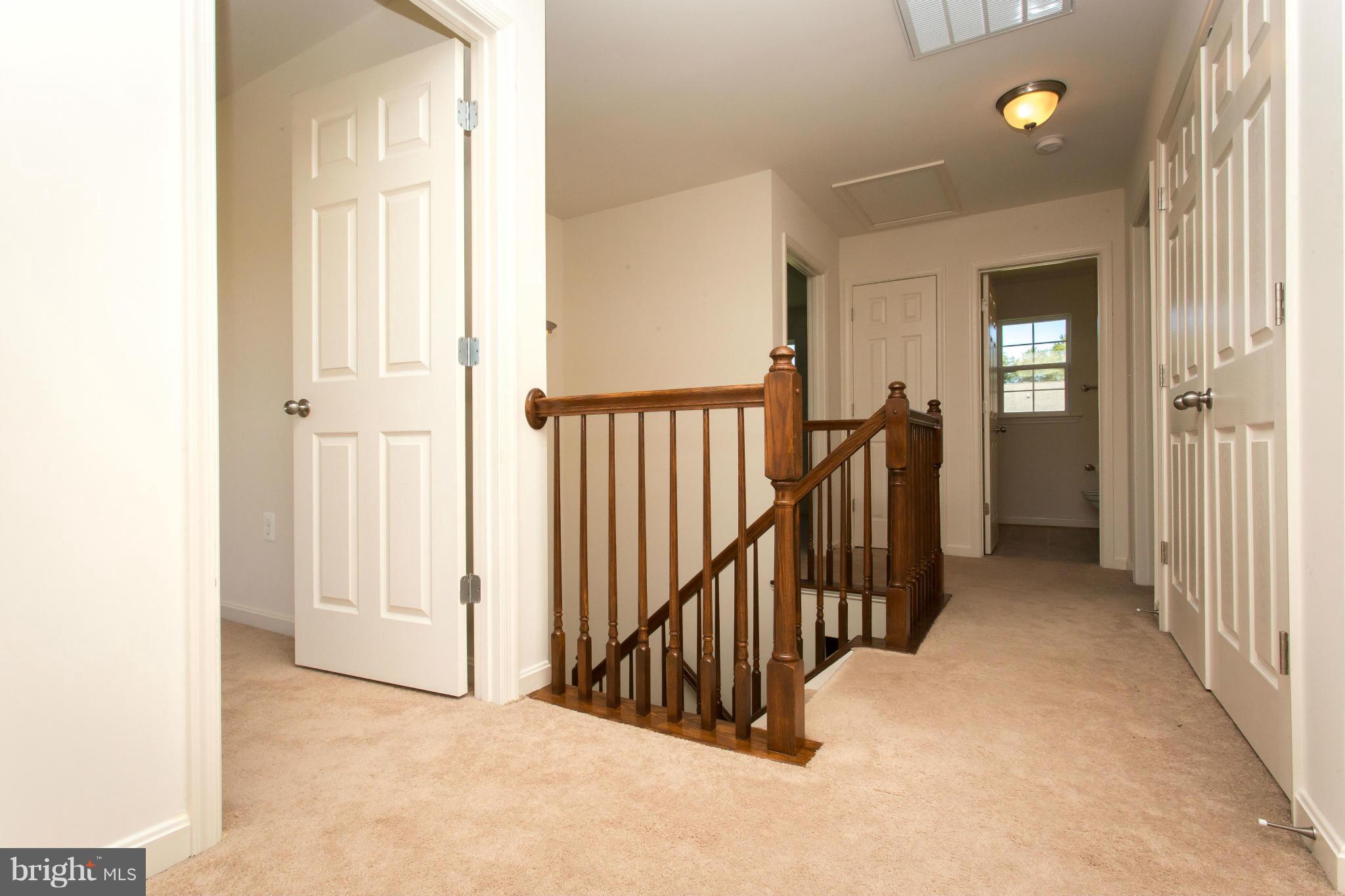 WILLOW HILL - Residential Lease