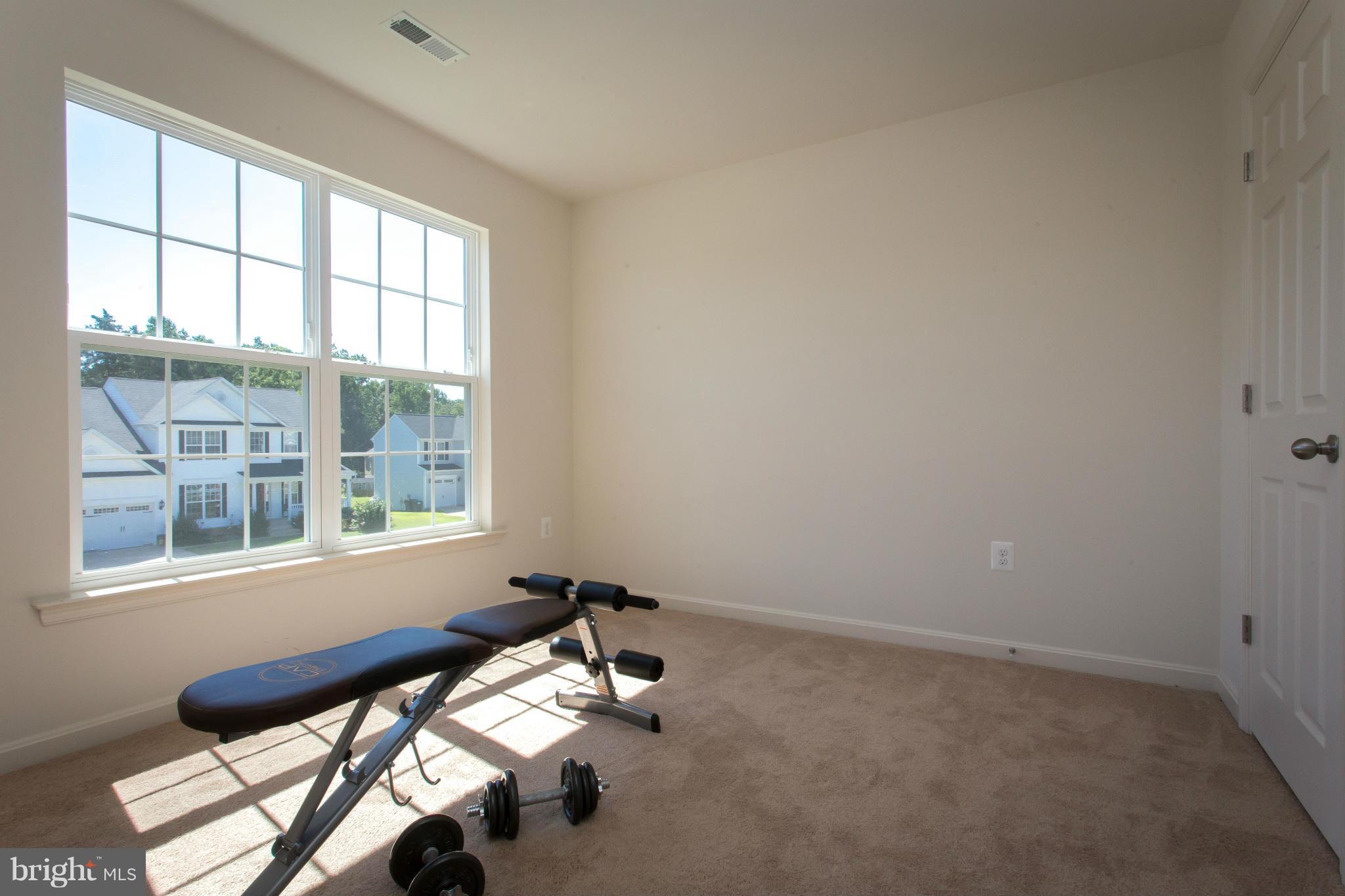 WILLOW HILL - Residential Lease