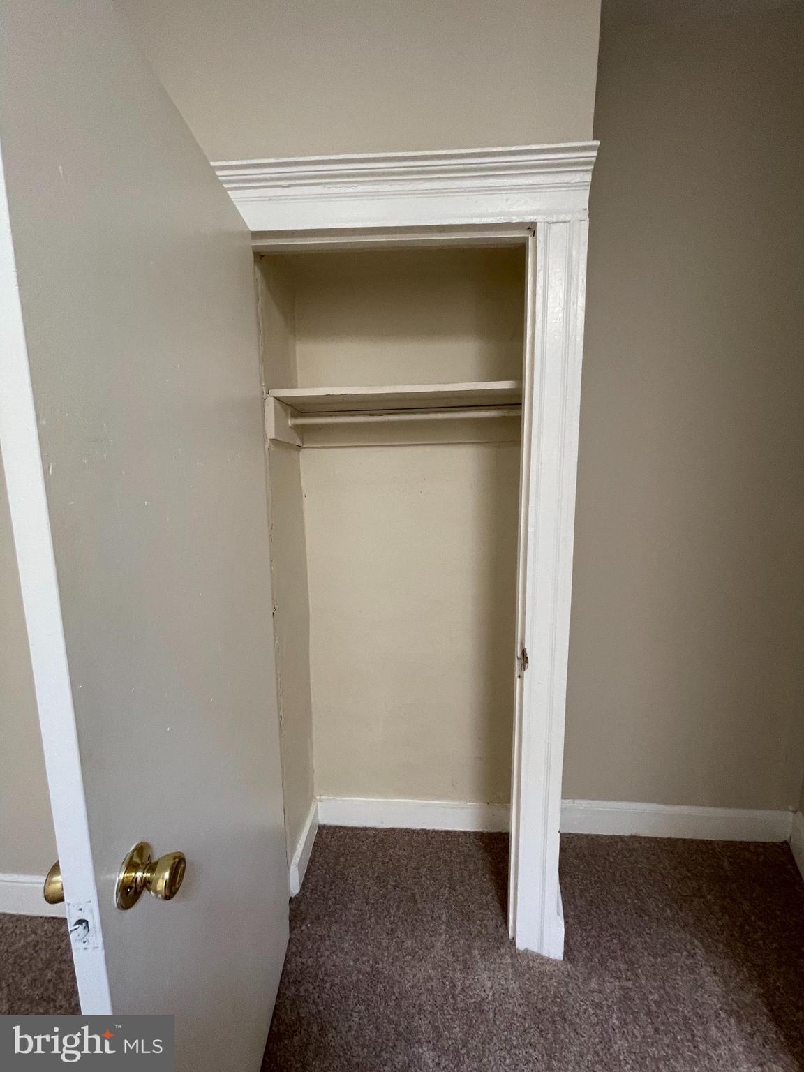 COLD SPRING NEWTOWN - Residential Lease