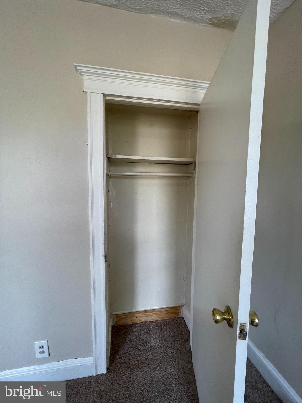 COLD SPRING NEWTOWN - Residential Lease