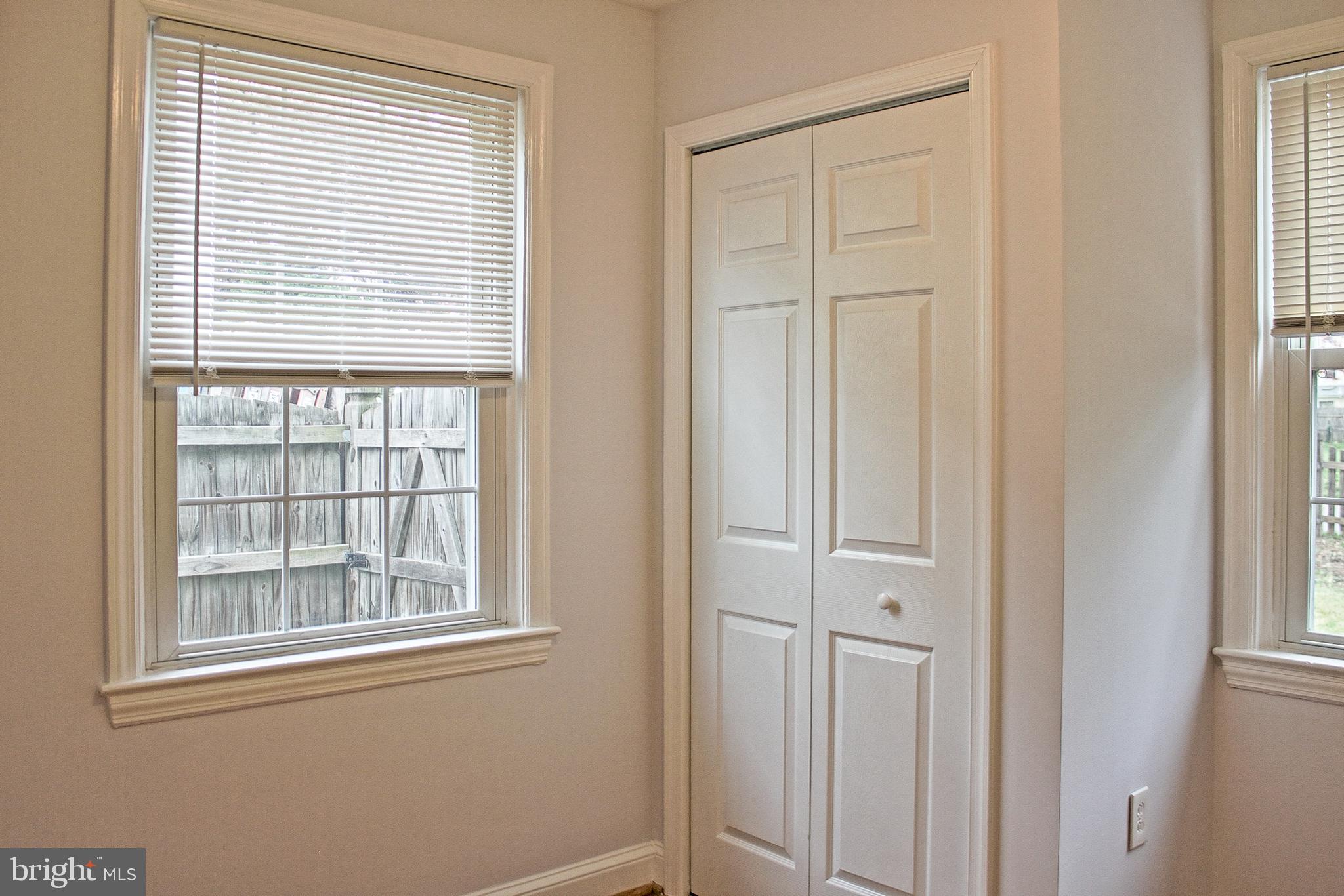 ROCKCREST - Residential Lease