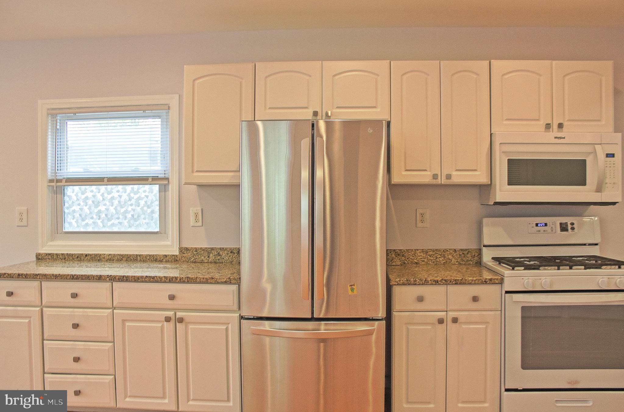 ROCKCREST - Residential Lease