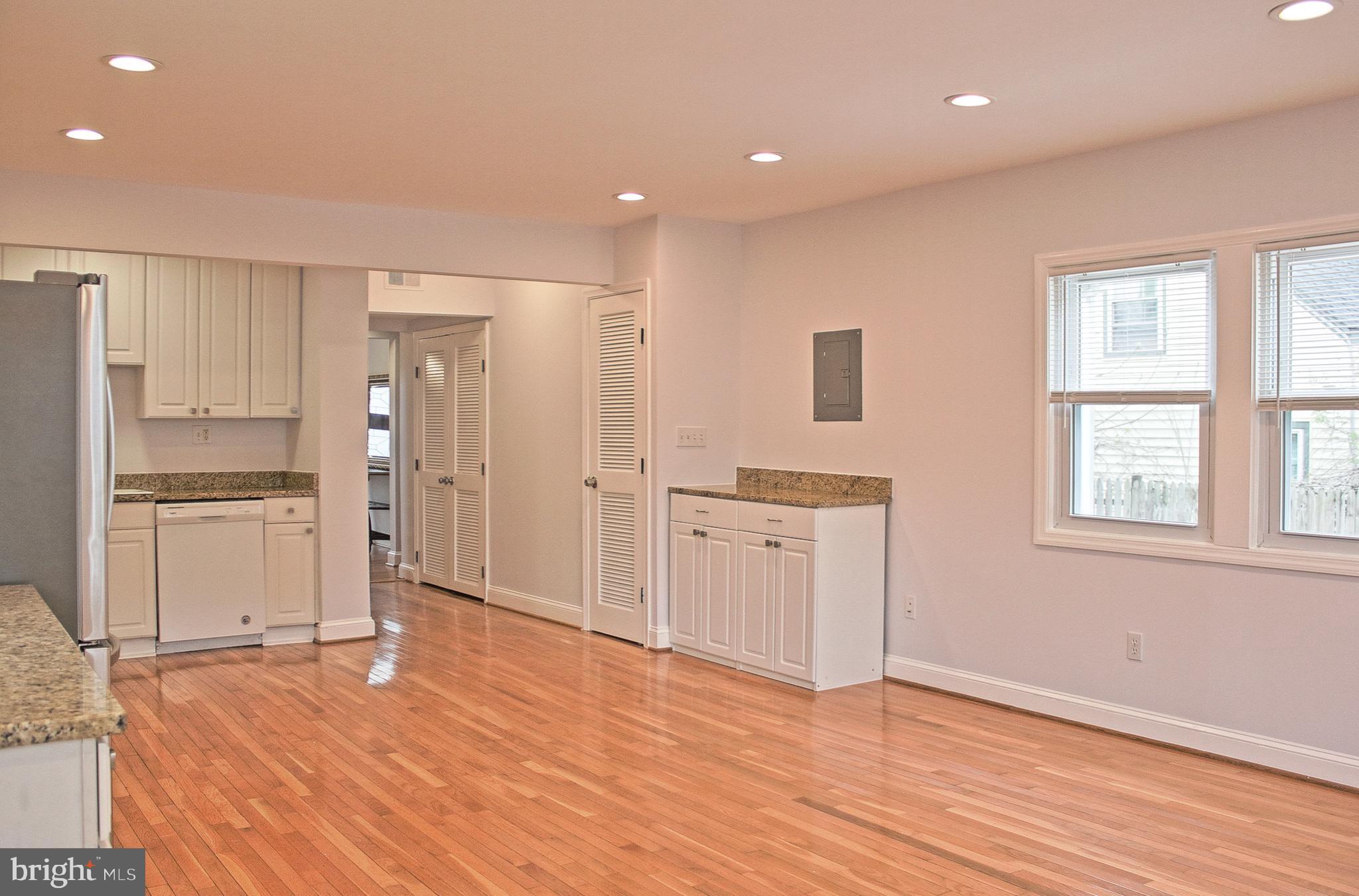 ROCKCREST - Residential Lease