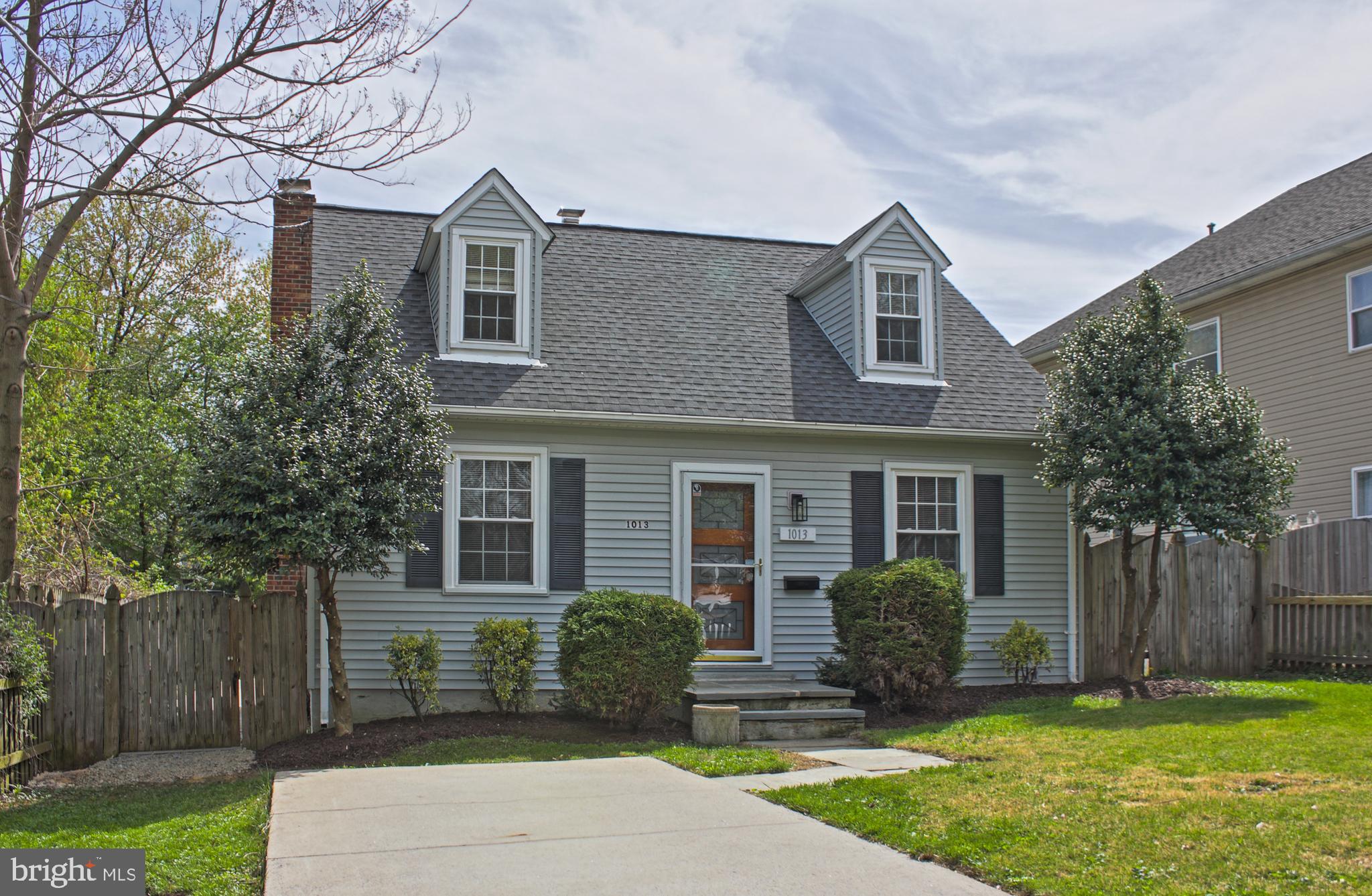 ROCKCREST - Residential Lease