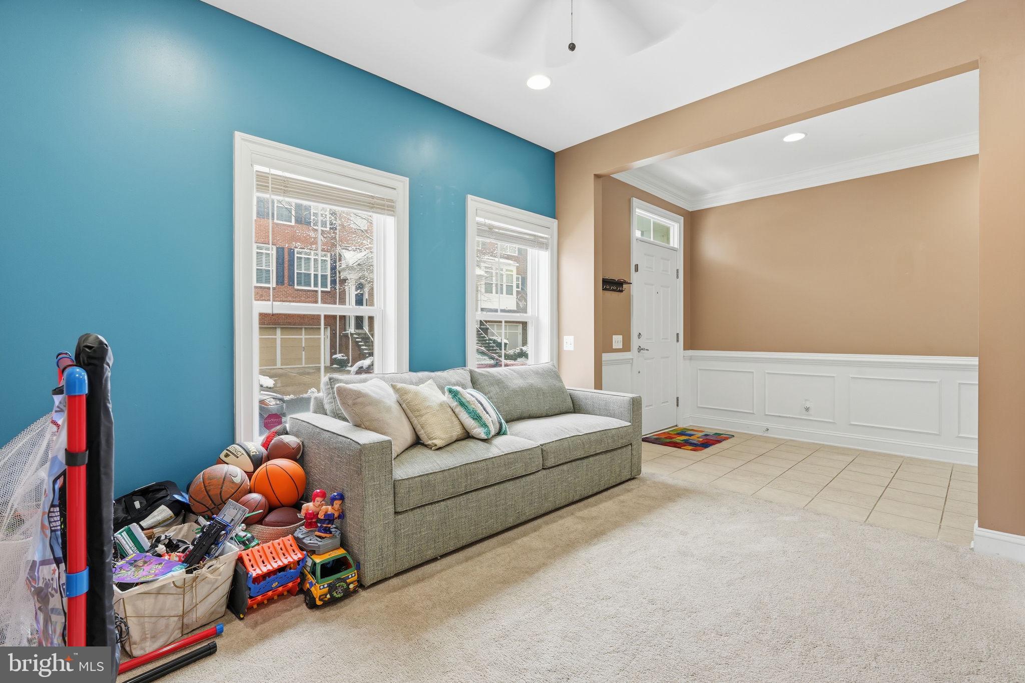 9522 CANONBURY SQUARE