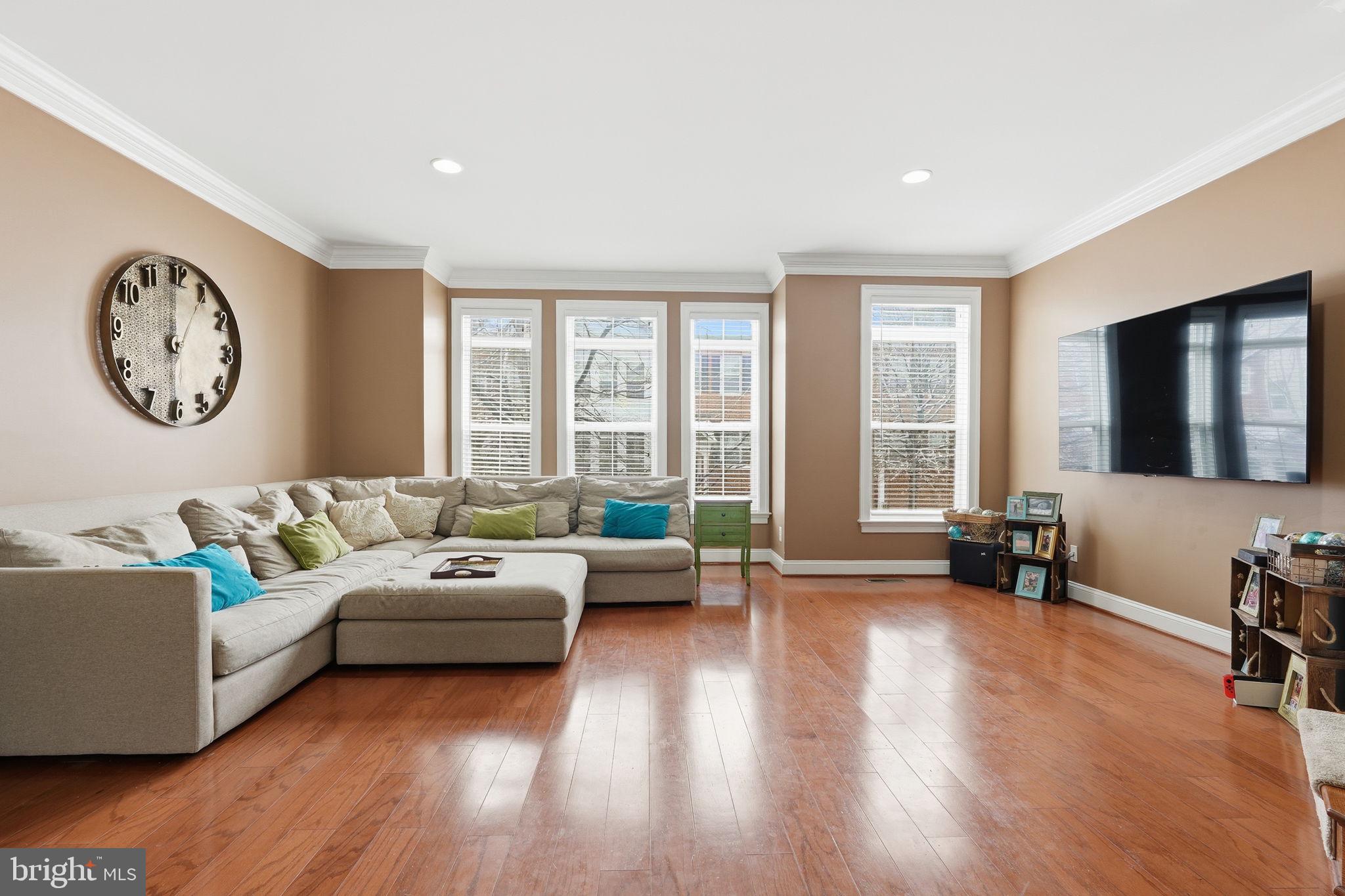 METROWEST - Residential