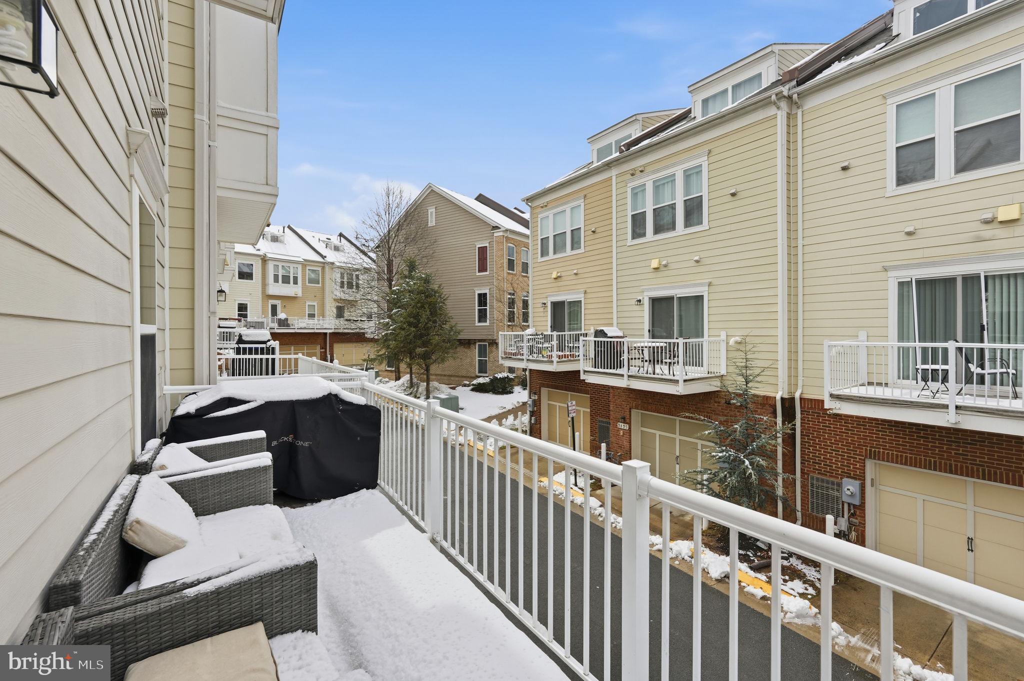 METROWEST - Residential