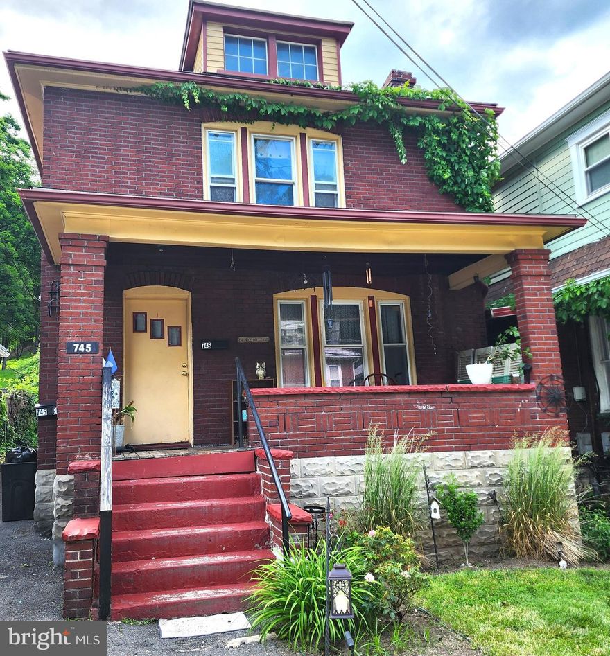 Attention Investors! This fantastic opportunity awaits you on the west side. This single-family home boasts a main unit with 3 bedrooms and 1.5 baths, currently rented for $1100 per month. Additionally, there's a rear unit featuring 1 bedroom and 1 full bath, rented for $650 per month. Plus, at lease renewal, both tenants are committed to increasing their rent by $100, ensuring even greater returns for you.

The tenants handle all utilities except for water, making this an even more attractive investment. With off-street parking and a large driveway, convenience is key for both you and your tenants. Imagine living in one unit while the rent from the other helps offset your mortgage – it's a win-win situation!

Nice front porch and an enclosed rear porch! Natural Gas Heat!

Inside, you'll find spacious kitchens and main-level laundry facilities with hook-ups available. Don't let this opportunity slip away – schedule a tour today and seize the potential of this promising investment property.