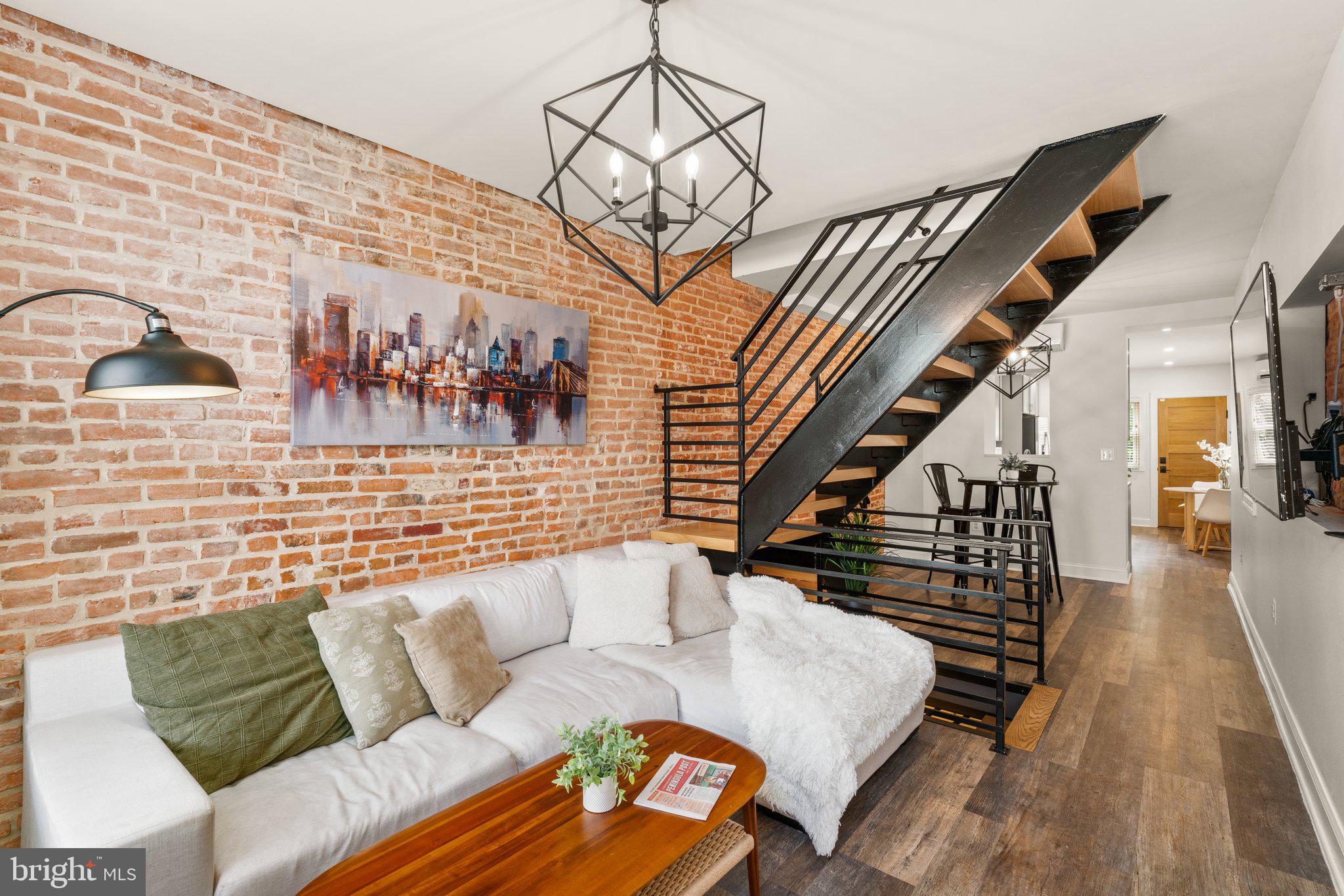 1329 COOKSIE STREET