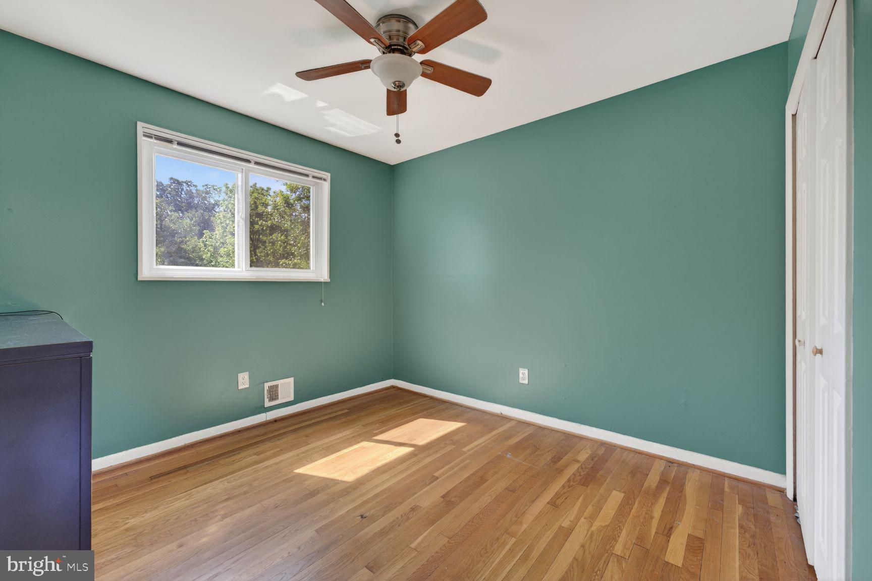 FOREST KNOLLS - Residential