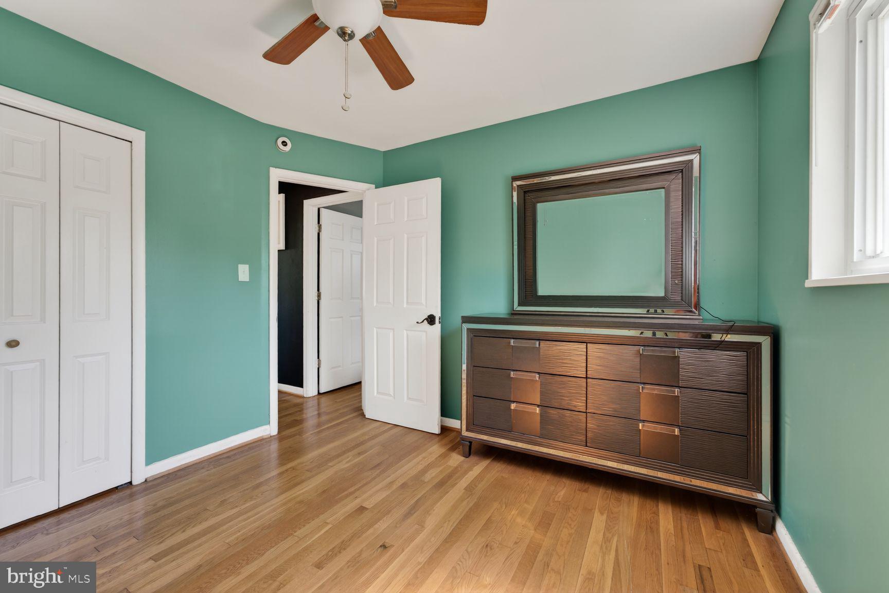 FOREST KNOLLS - Residential