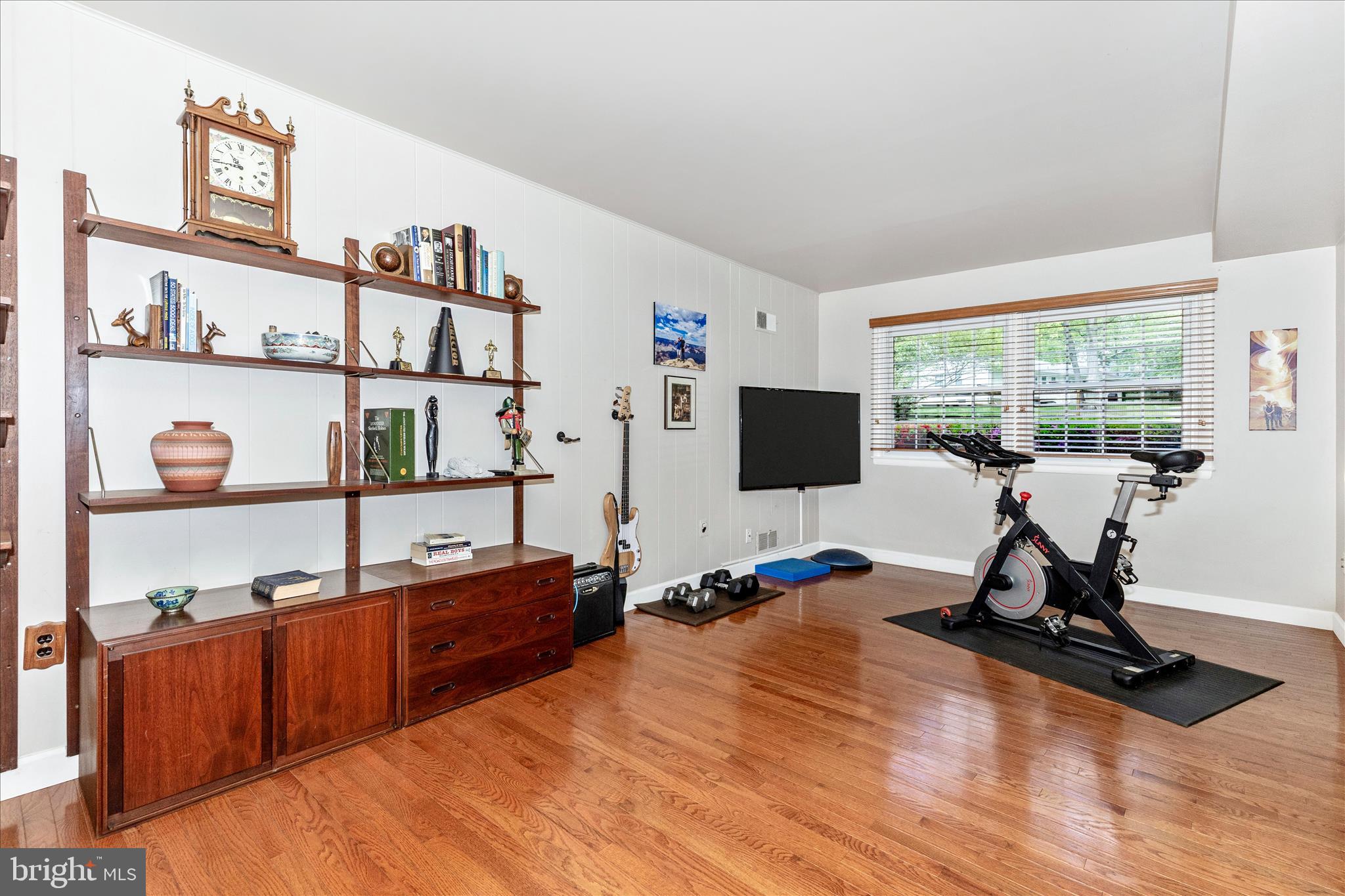 HAMMOND VILLAGE - Residential