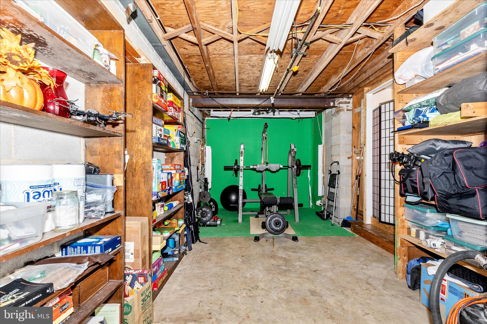 HAMMOND VILLAGE - Residential