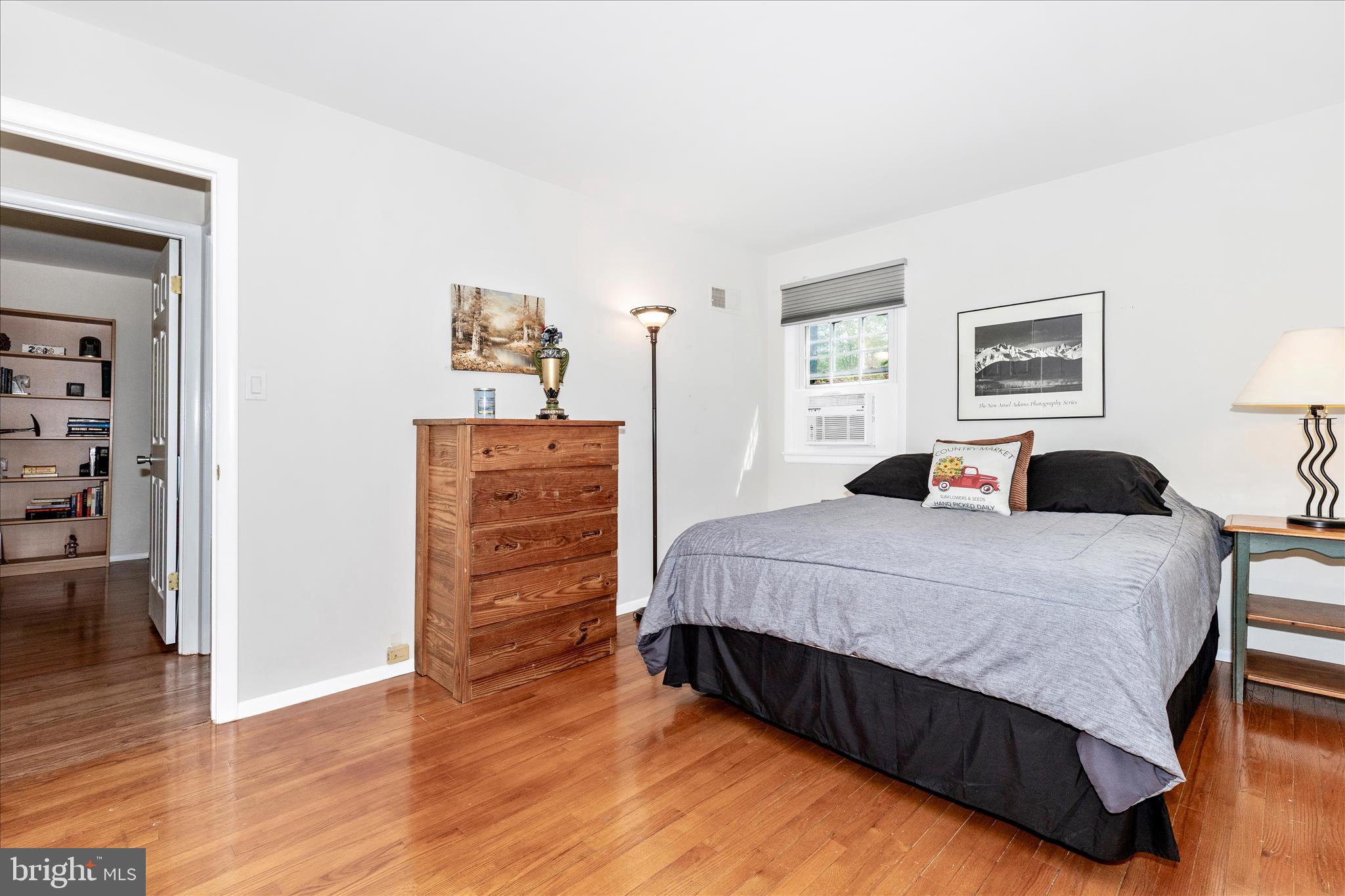 HAMMOND VILLAGE - Residential