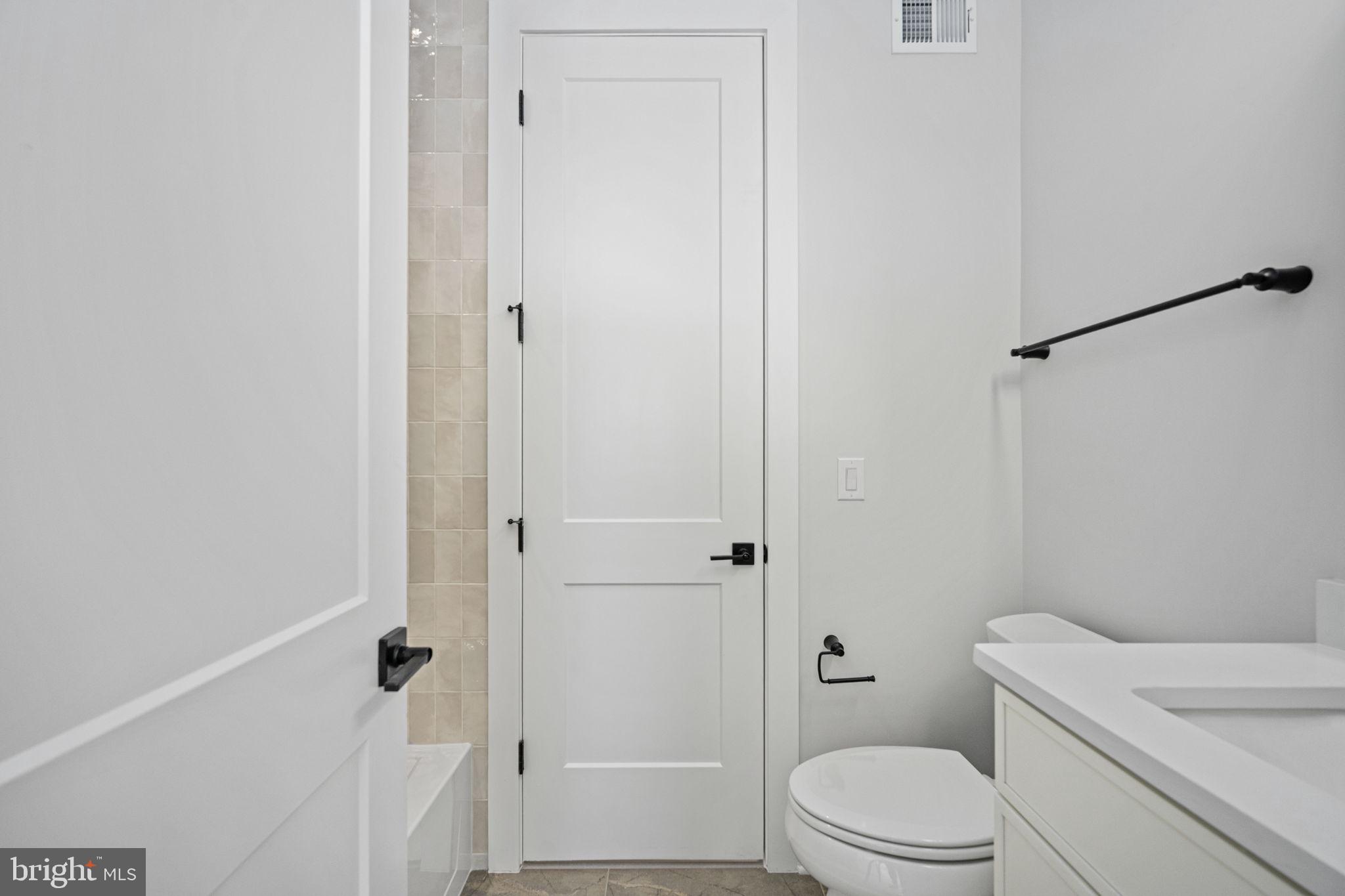 HUNTING RUN ESTATES - Residential