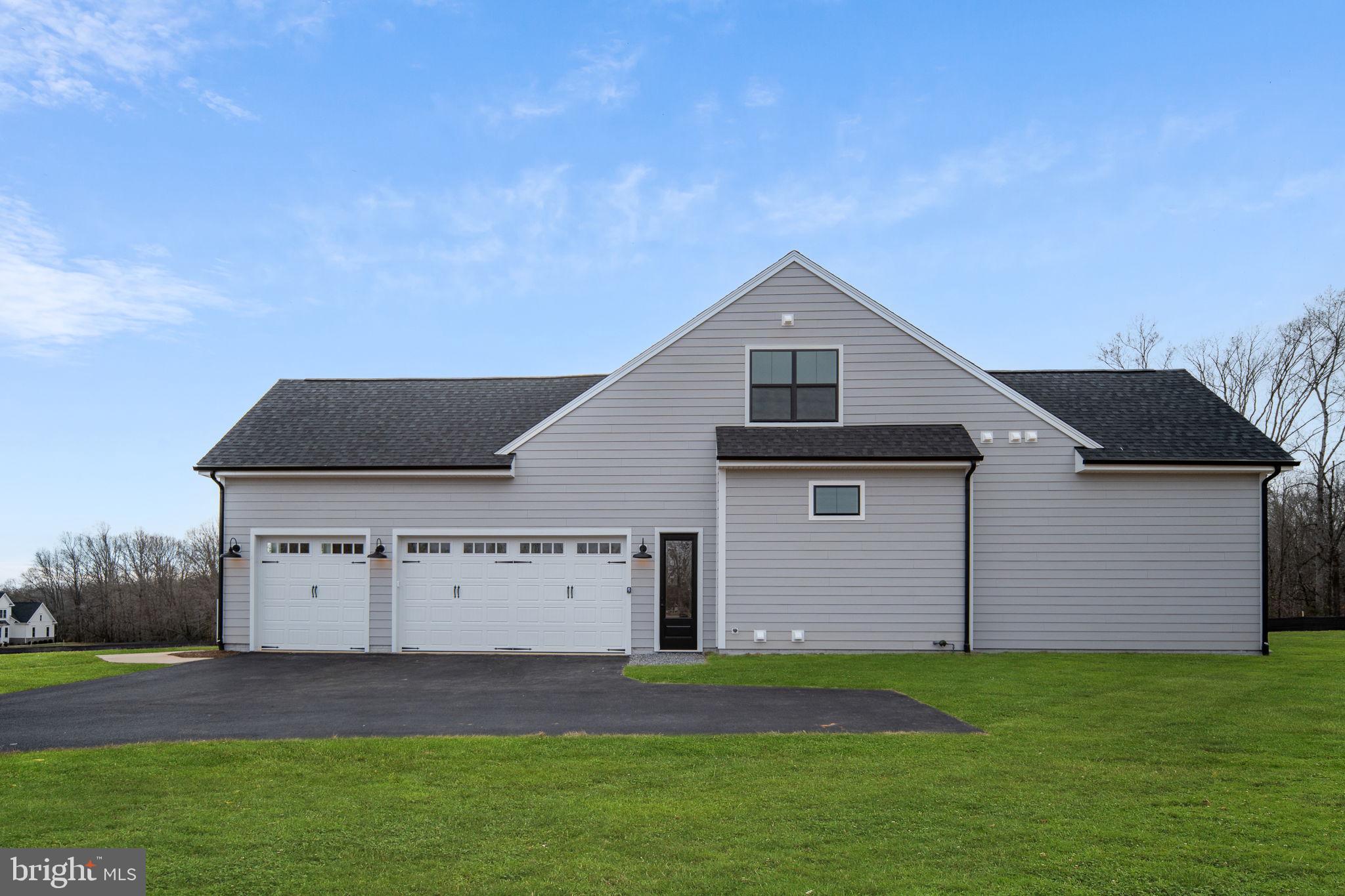 HUNTING RUN ESTATES - Residential