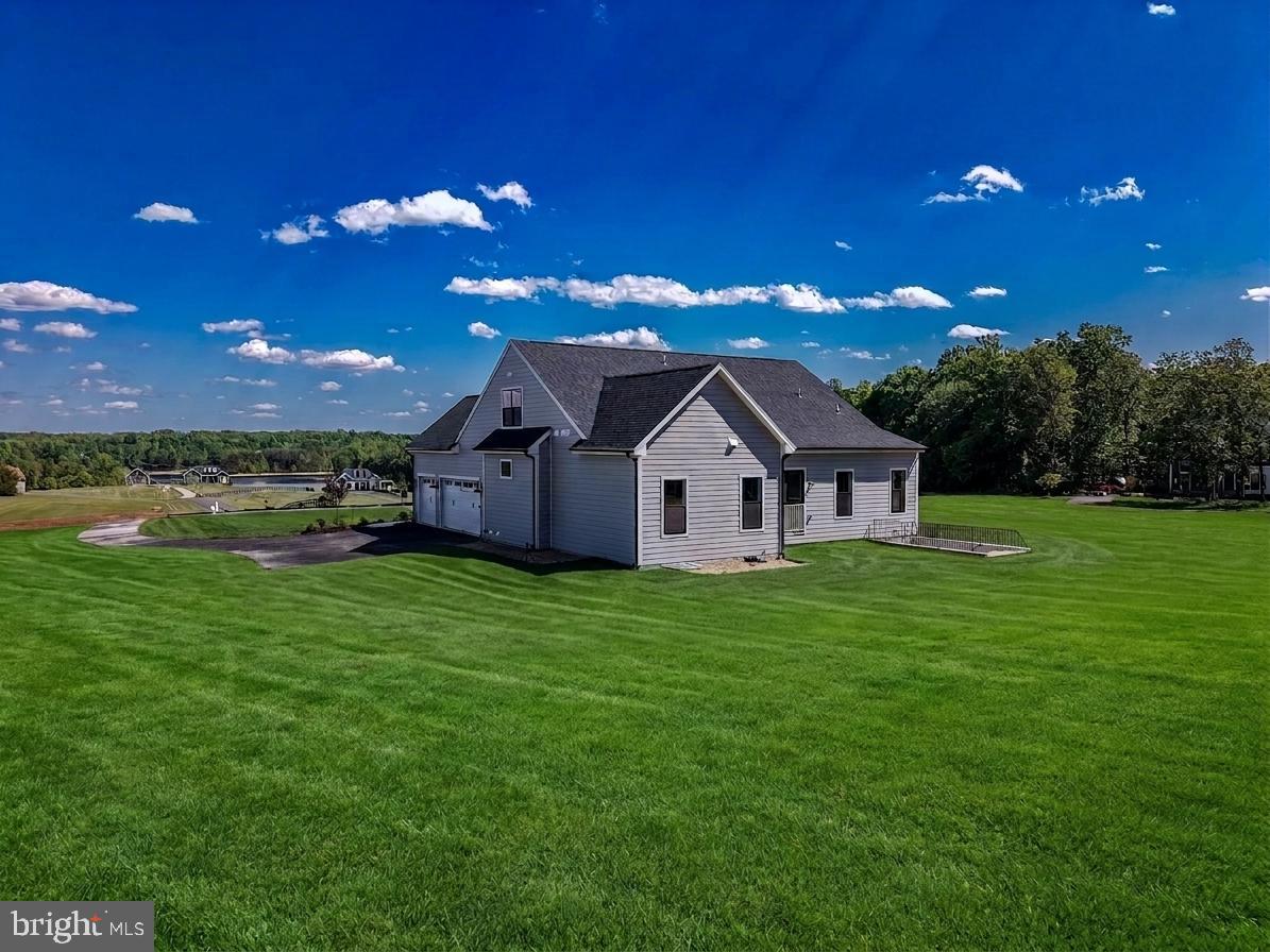 HUNTING RUN ESTATES - Residential