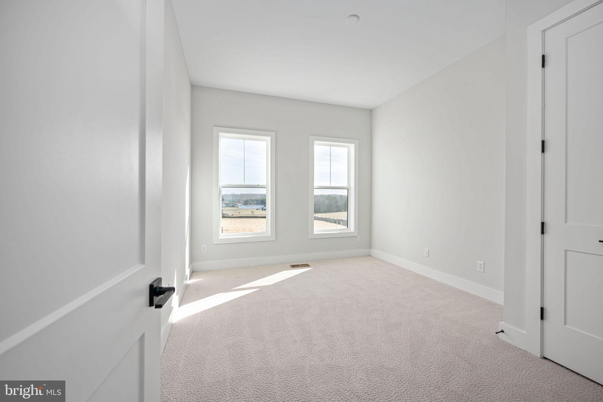 HUNTING RUN ESTATES - Residential