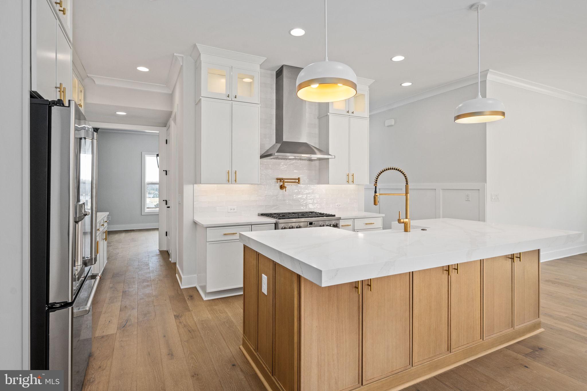 HUNTING RUN ESTATES - Residential