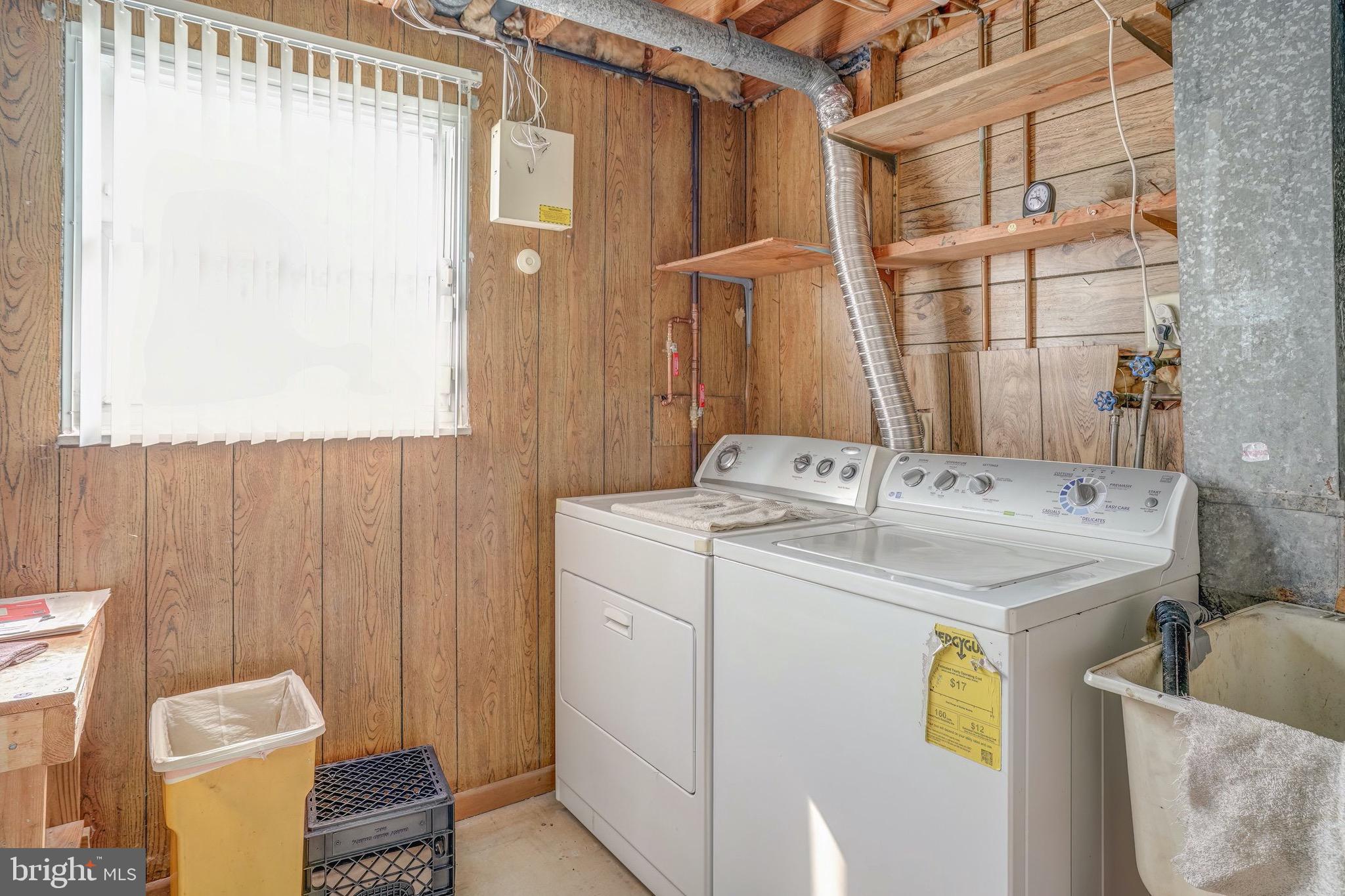 PIKESWOOD - Residential