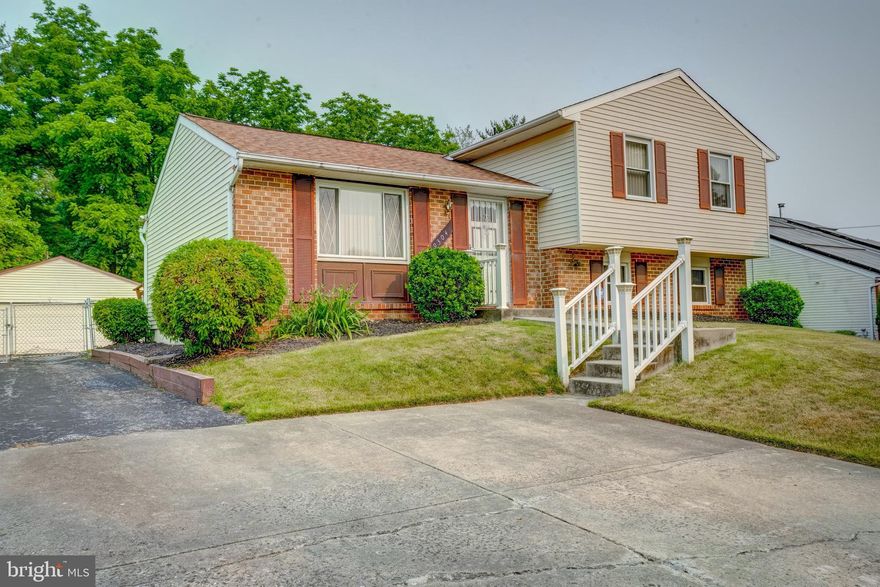 Welcome home to this charming split-level home in the desirable neighborhood of Pikeswood in Randallstown! This property offers a wonderful opportunity for those seeking a spacious and well-maintained residence. Boasting a fantastic location and a range of amenities, this house is a perfect fit for families or individuals looking to make it their own.
As you step inside, you'll be greeted by a warm and inviting atmosphere. The main level features a spacious living room with large windows, allowing natural light to flood the space. The adjacent dining area is perfect for hosting gatherings and entertaining guests.
On the the lower level, you'll find a spacious family room with a fireplace that can be transformed into a home theater, game room, or an additional living space to accommodate your lifestyle. The lower level also includes a utility area, providing extra storage and laundry facilities.
Outside, the property offers a generous yard, perfect for outdoor activities, gardening, or simply enjoying the fresh air. The spacious 2 car detached garage and driveway provide ample parking space for vehicles.
Located in the desirable community of Randallstown, this home offers convenient access to local schools, shopping centers, parks, and other amenities. Commuting is a breeze, with major highways and public transportation options within close proximity.
Don't miss out on this incredible estate sale opportunity in Randallstown. With its charming split-level design, spacious layout, and fantastic location, this property is ready to be transformed into your dream home. Schedule a visit today and seize this chance to make this wonderful property yours!