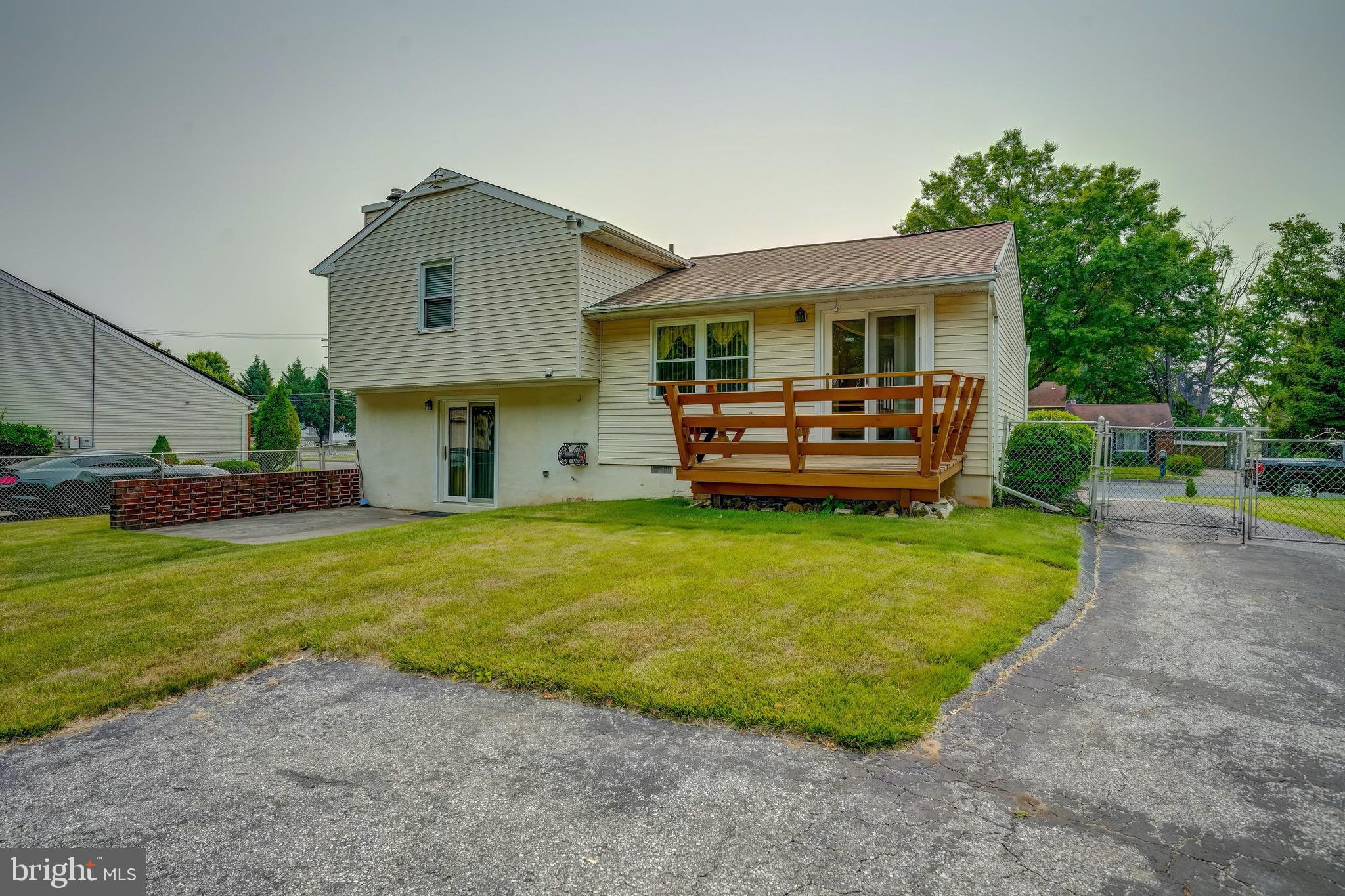 PIKESWOOD - Residential