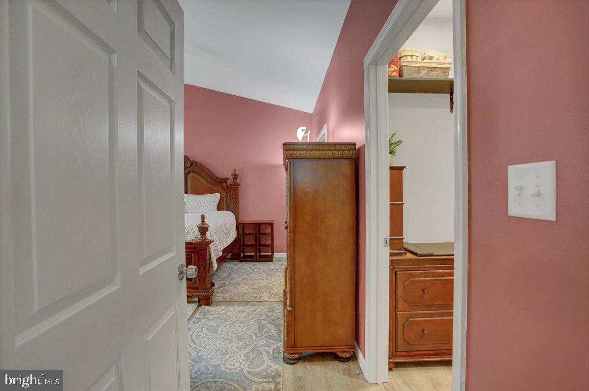 SCOTLAND RUN - Residential