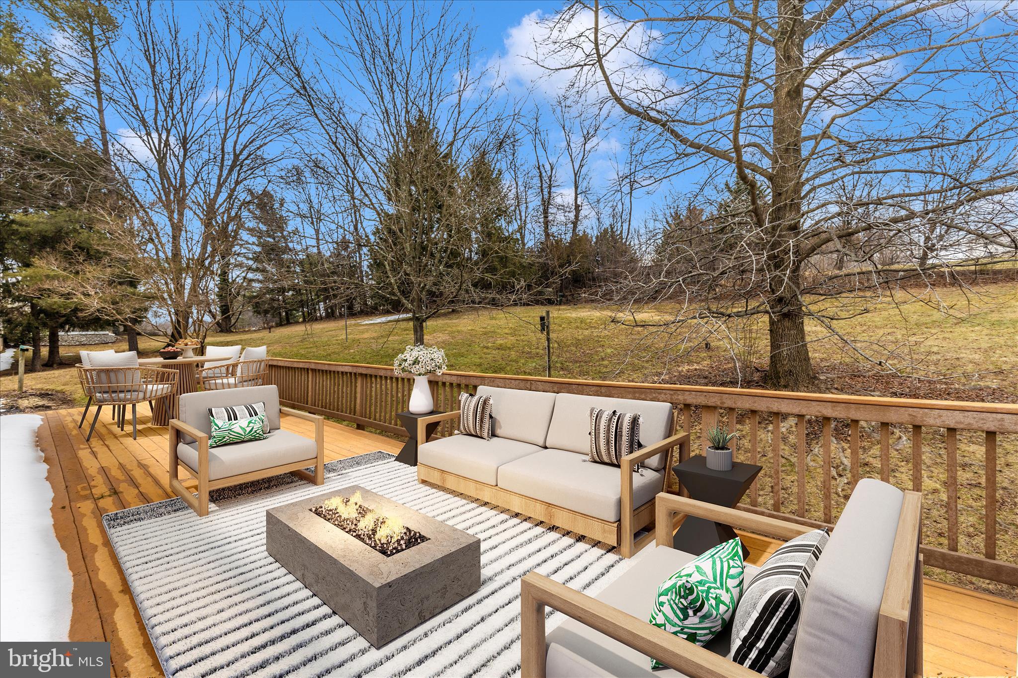 LOCH HAVEN - Residential