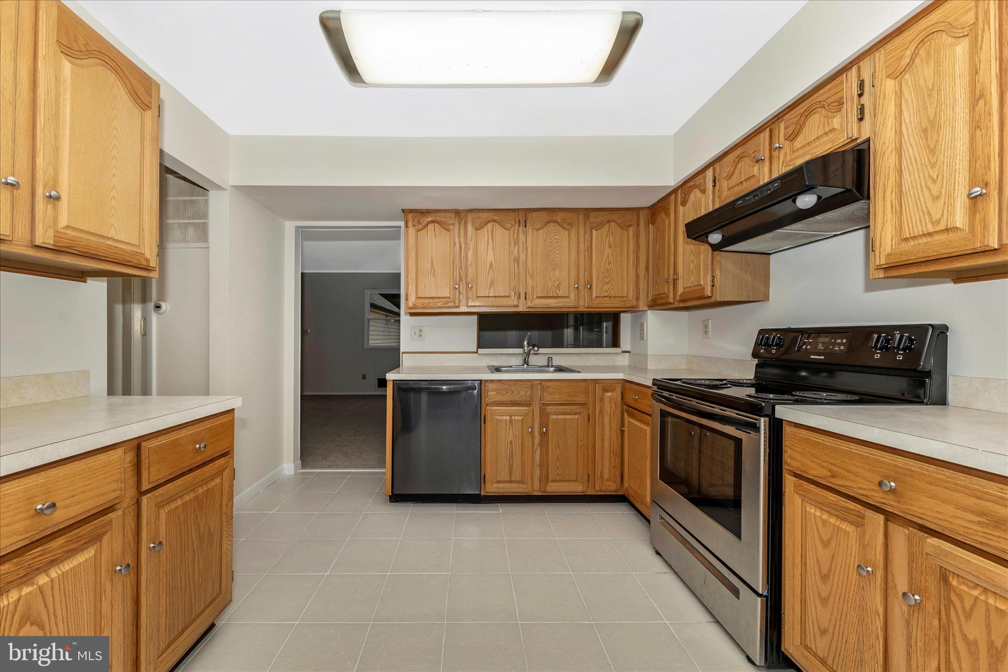 LOCH HAVEN - Residential