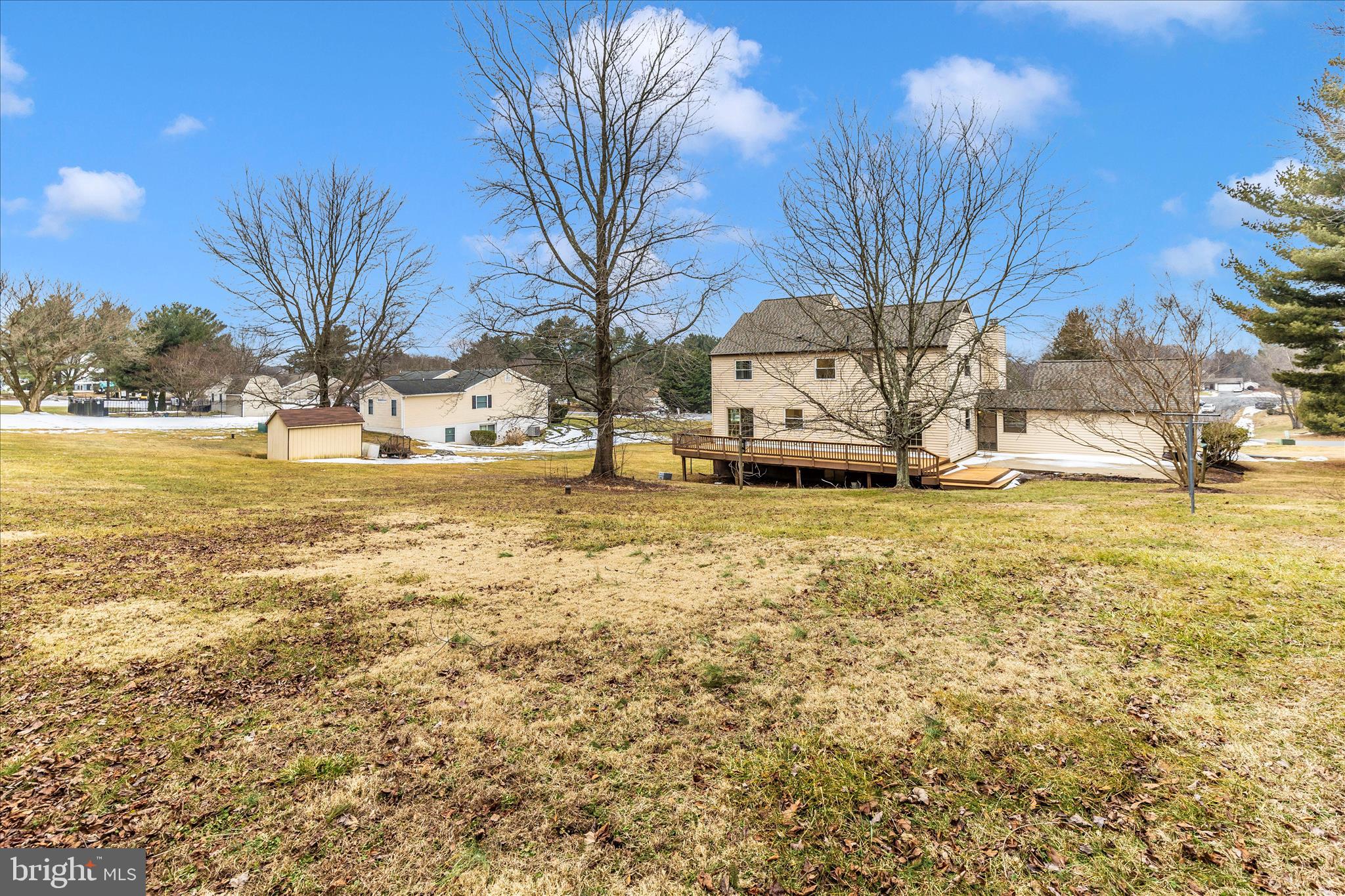 LOCH HAVEN - Residential