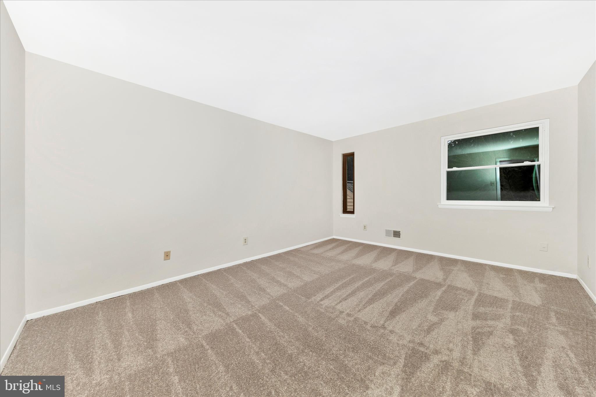 LOCH HAVEN - Residential