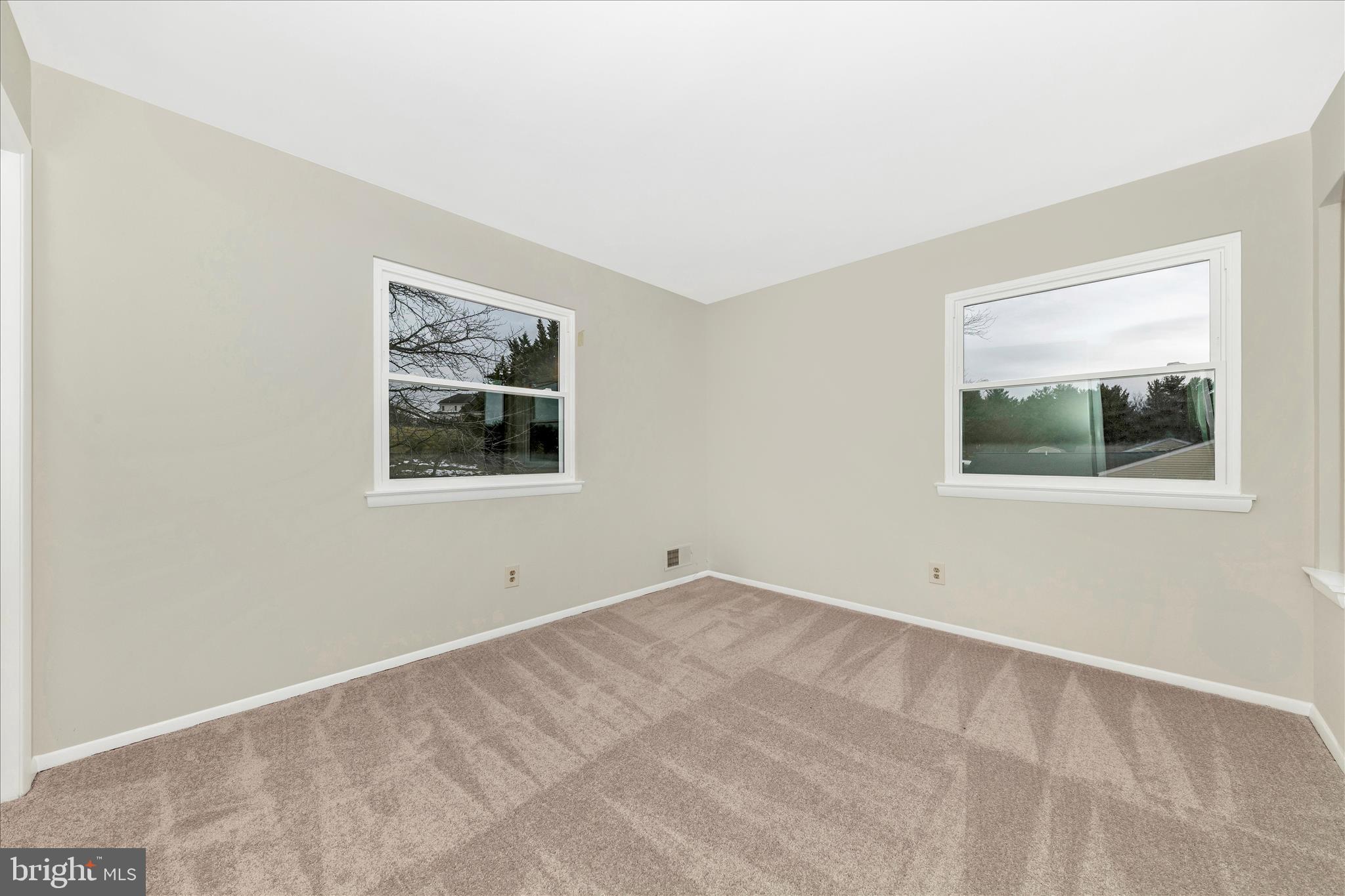 LOCH HAVEN - Residential