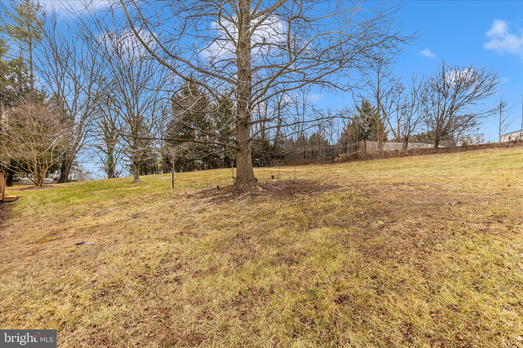 LOCH HAVEN - Residential