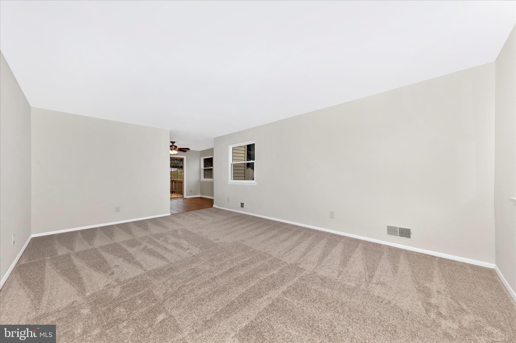 LOCH HAVEN - Residential