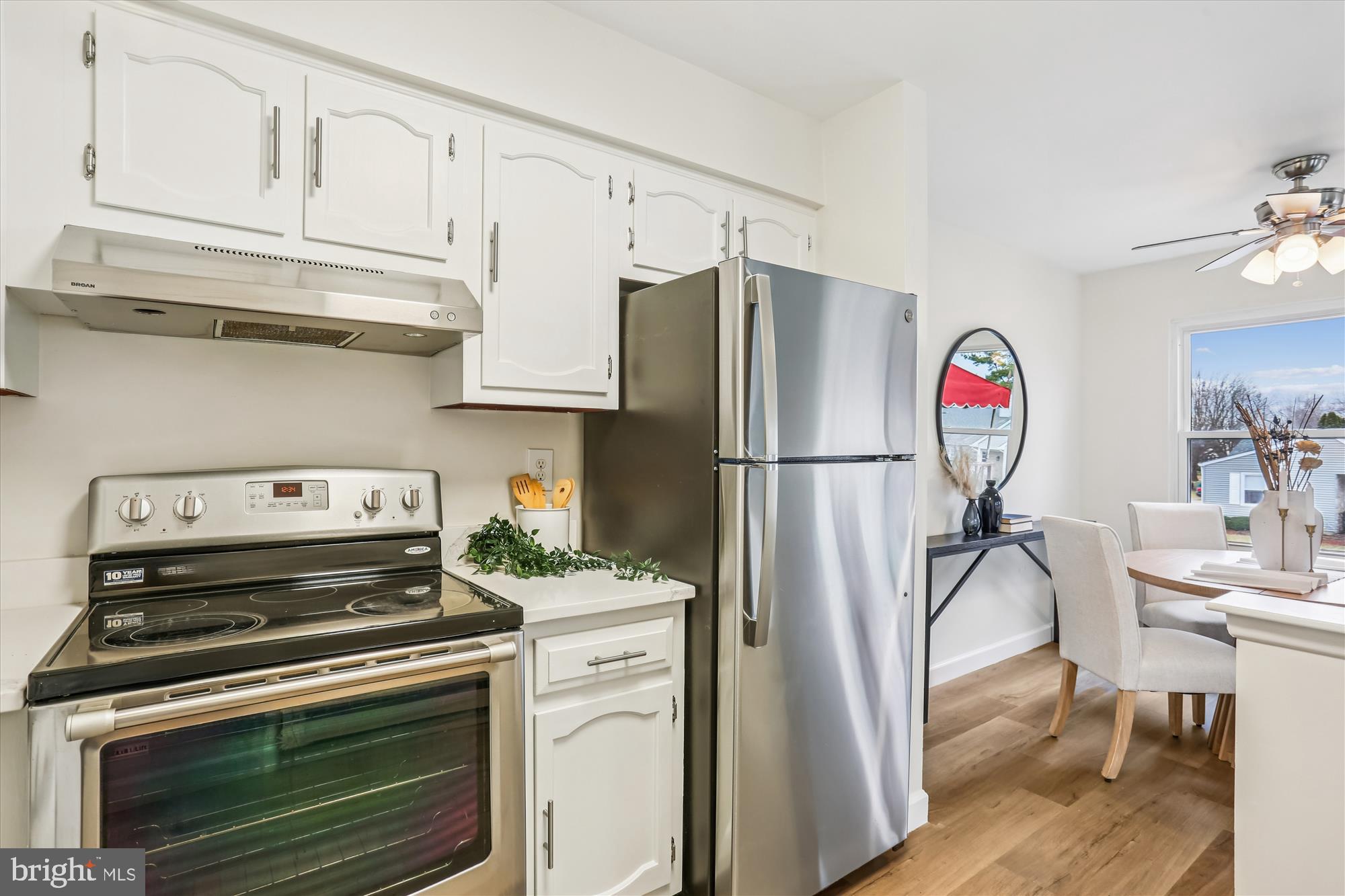 CRESTWOOD VILLAGE - Residential