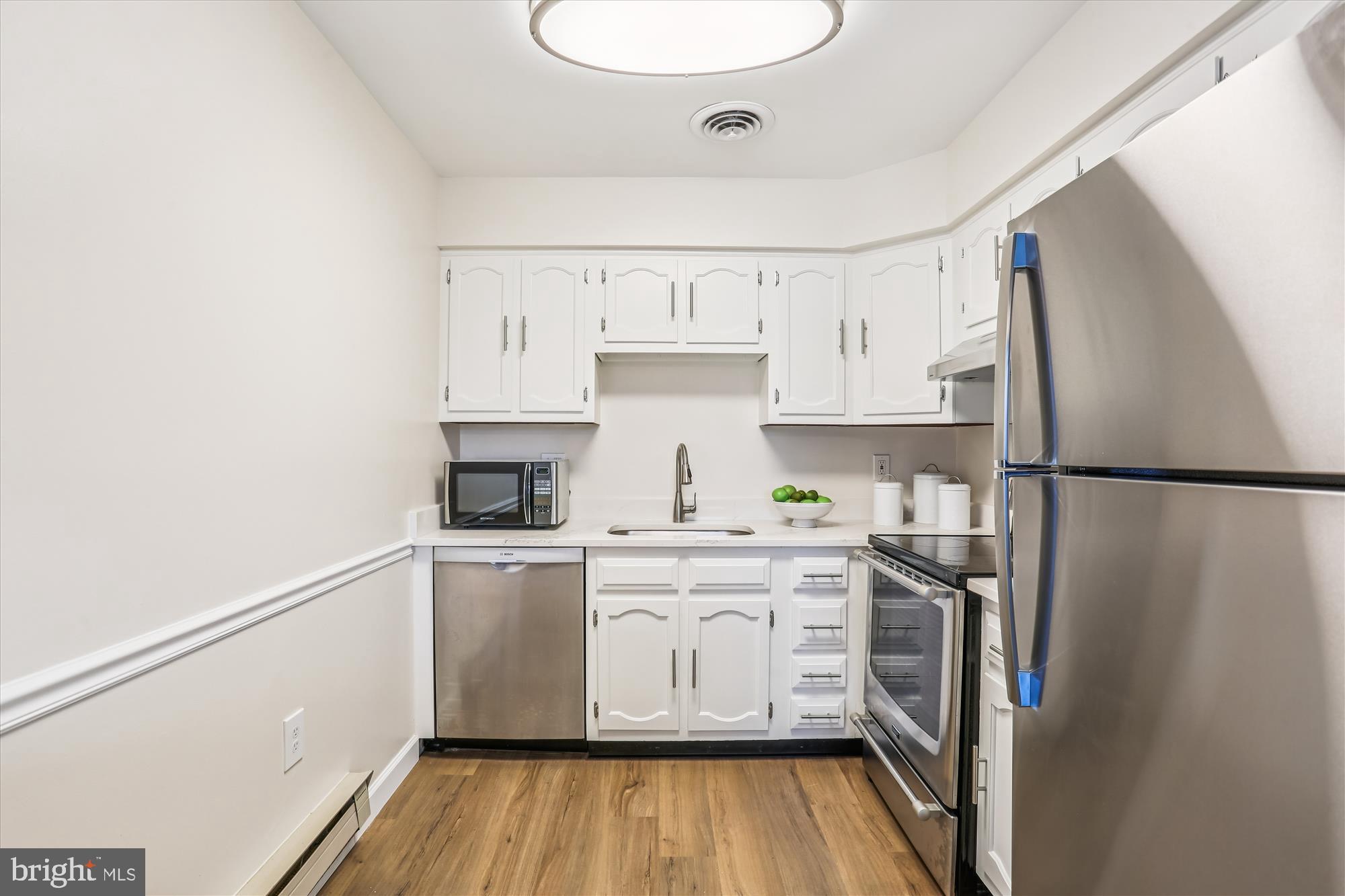 CRESTWOOD VILLAGE - Residential