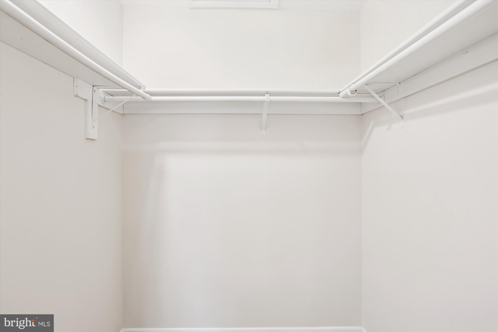 CRESTWOOD VILLAGE - Residential