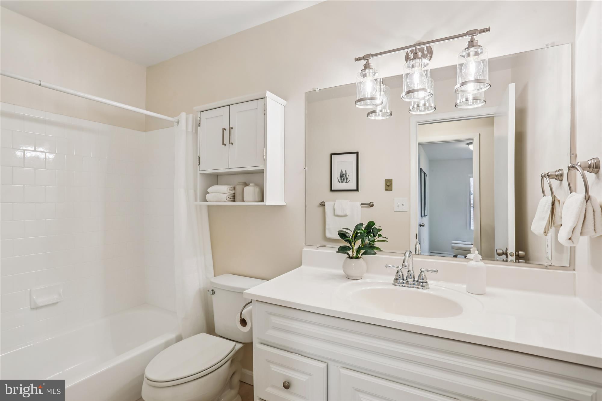 CRESTWOOD VILLAGE - Residential